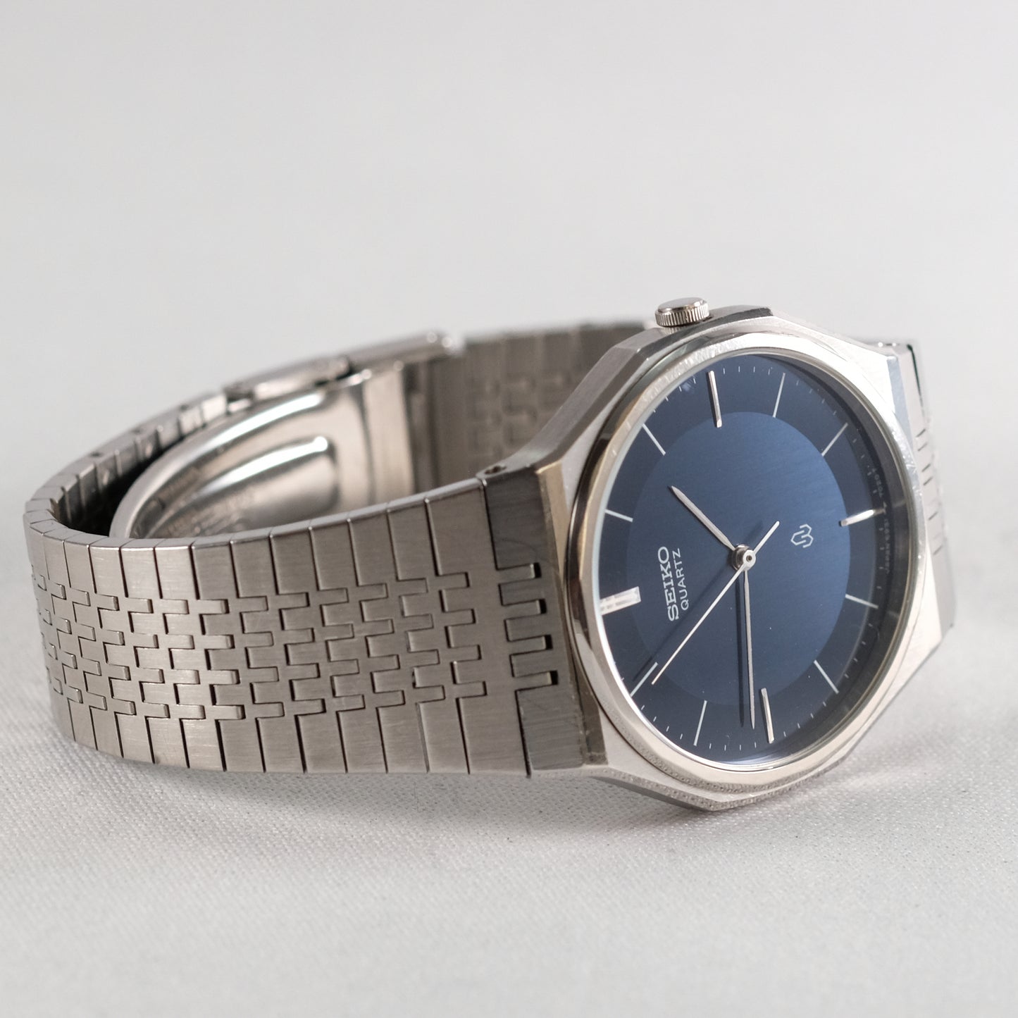 1980 Seiko Quartz 5931-7010