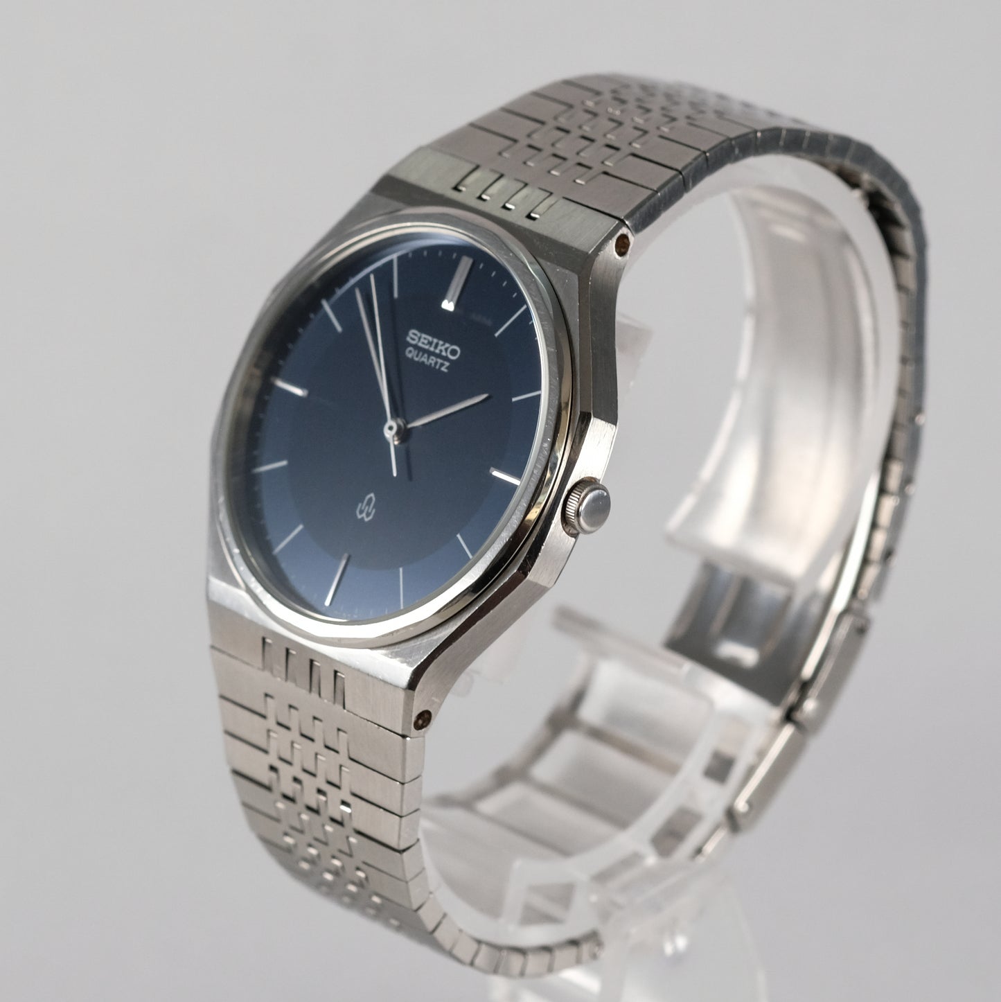 1980 Seiko Quartz 5931-7010