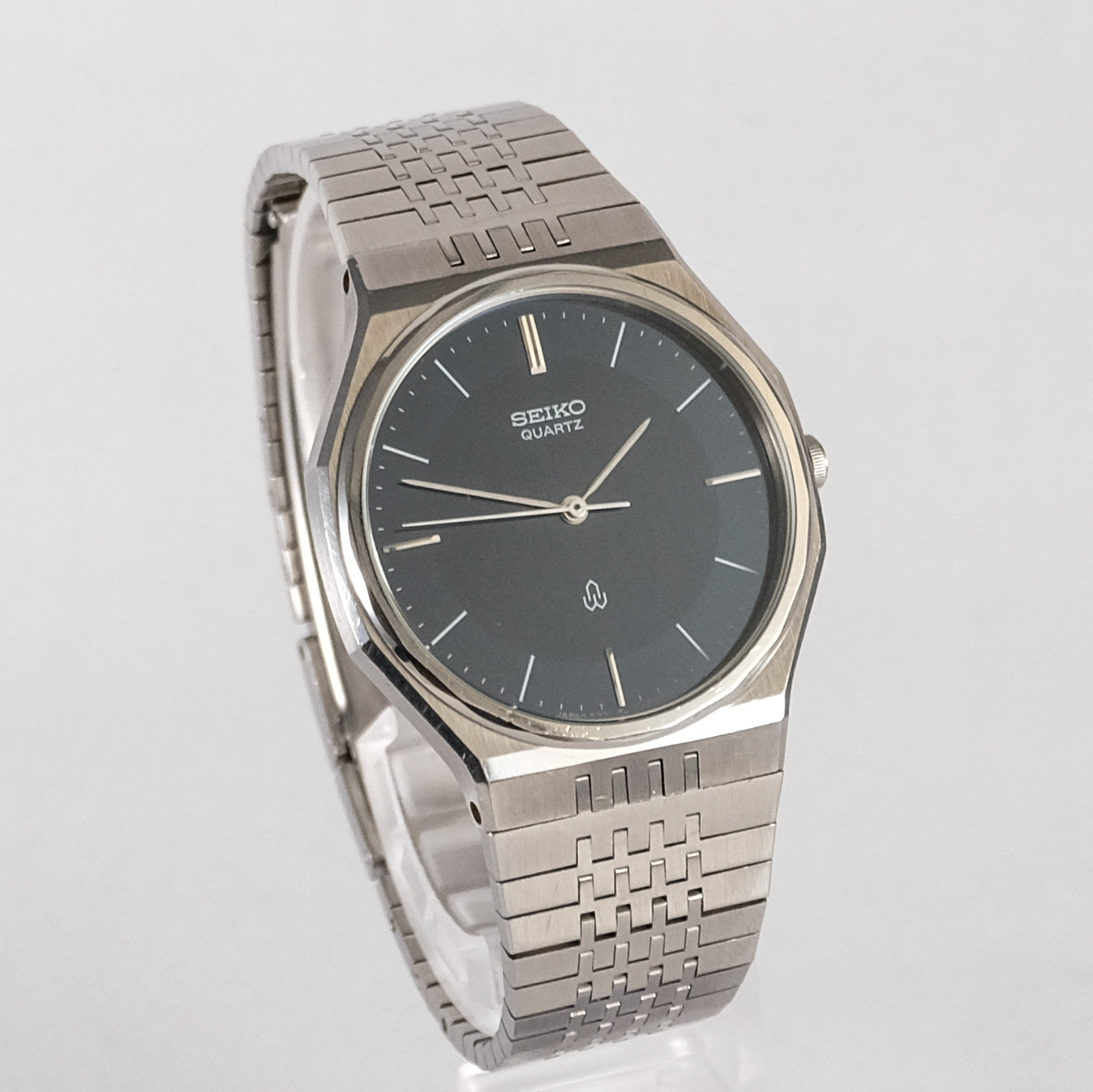 1980 Seiko Quartz 5931-7010