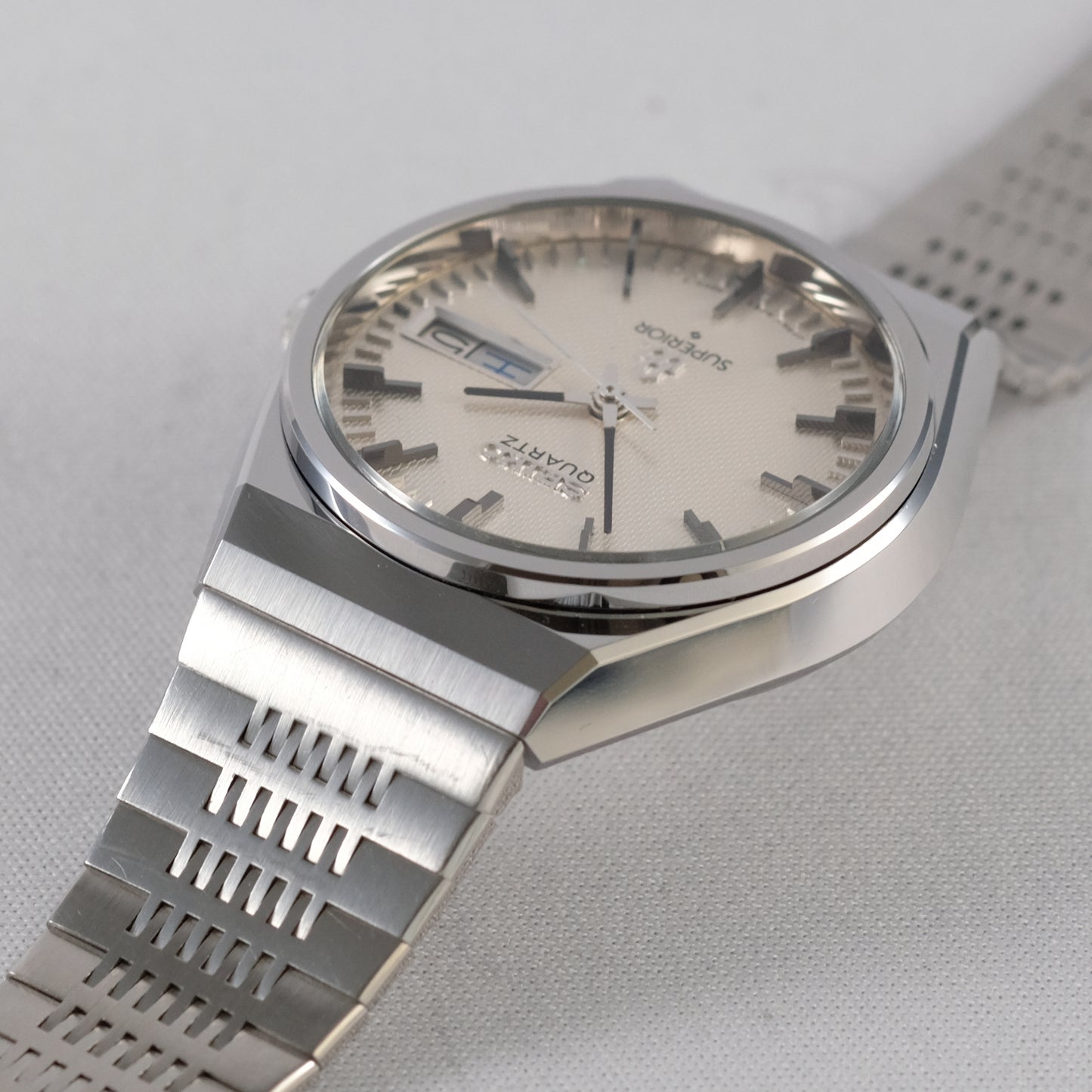 1977 Seiko Superior 4883-8100