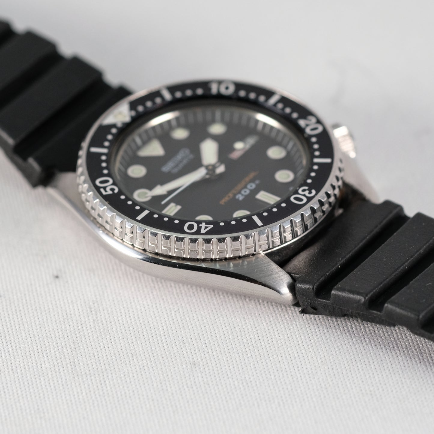 1985 Seiko Quartz Professional 200m Diver 6458-6020