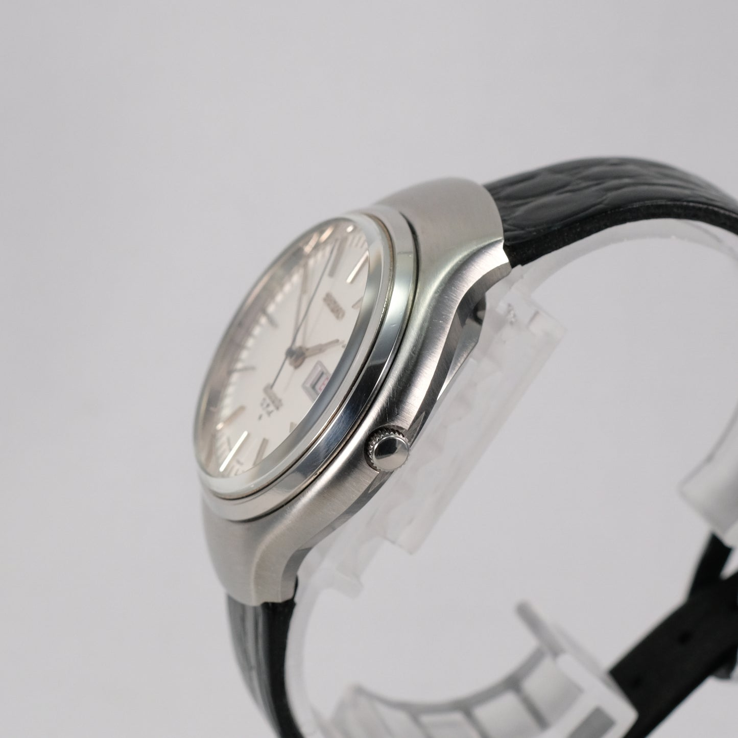 1974 Seiko Quartz V.F.A 3823-7001