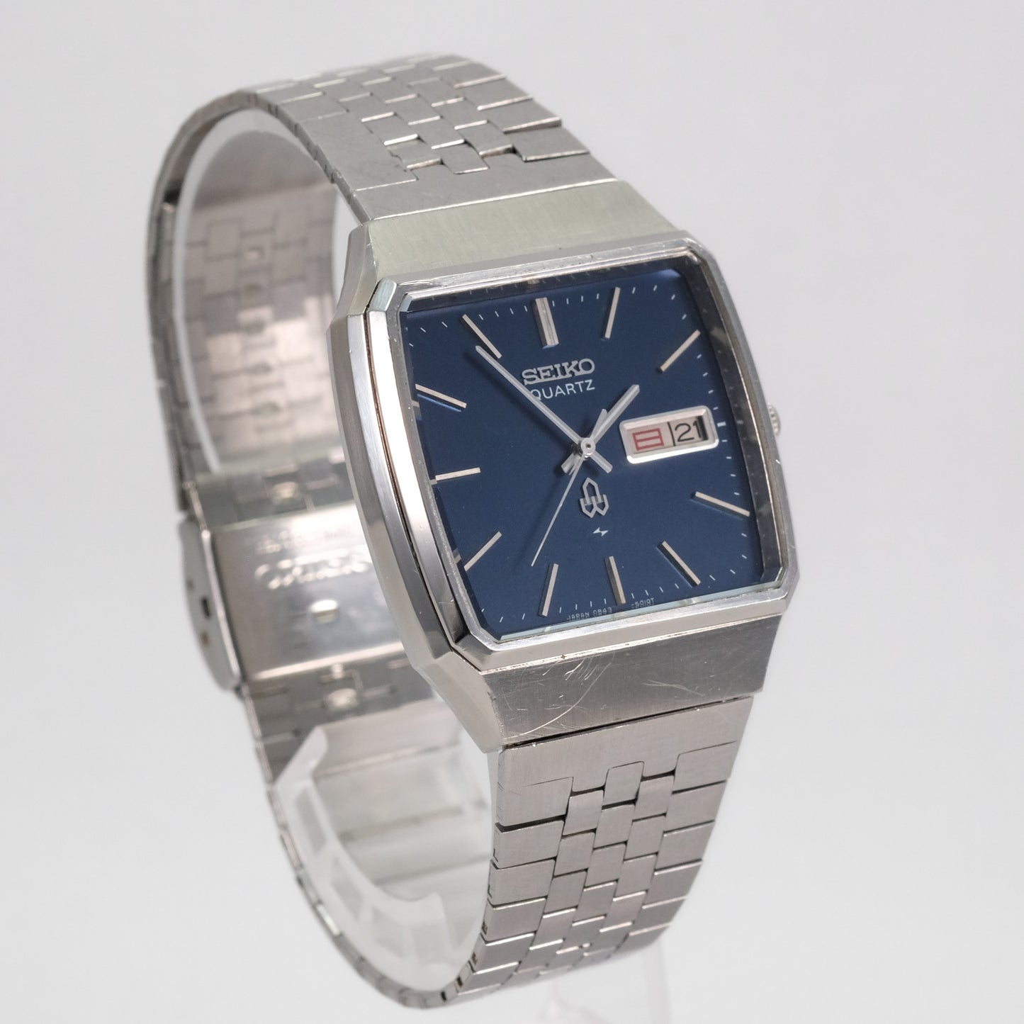 1975 Seiko Quartz 0843-5010