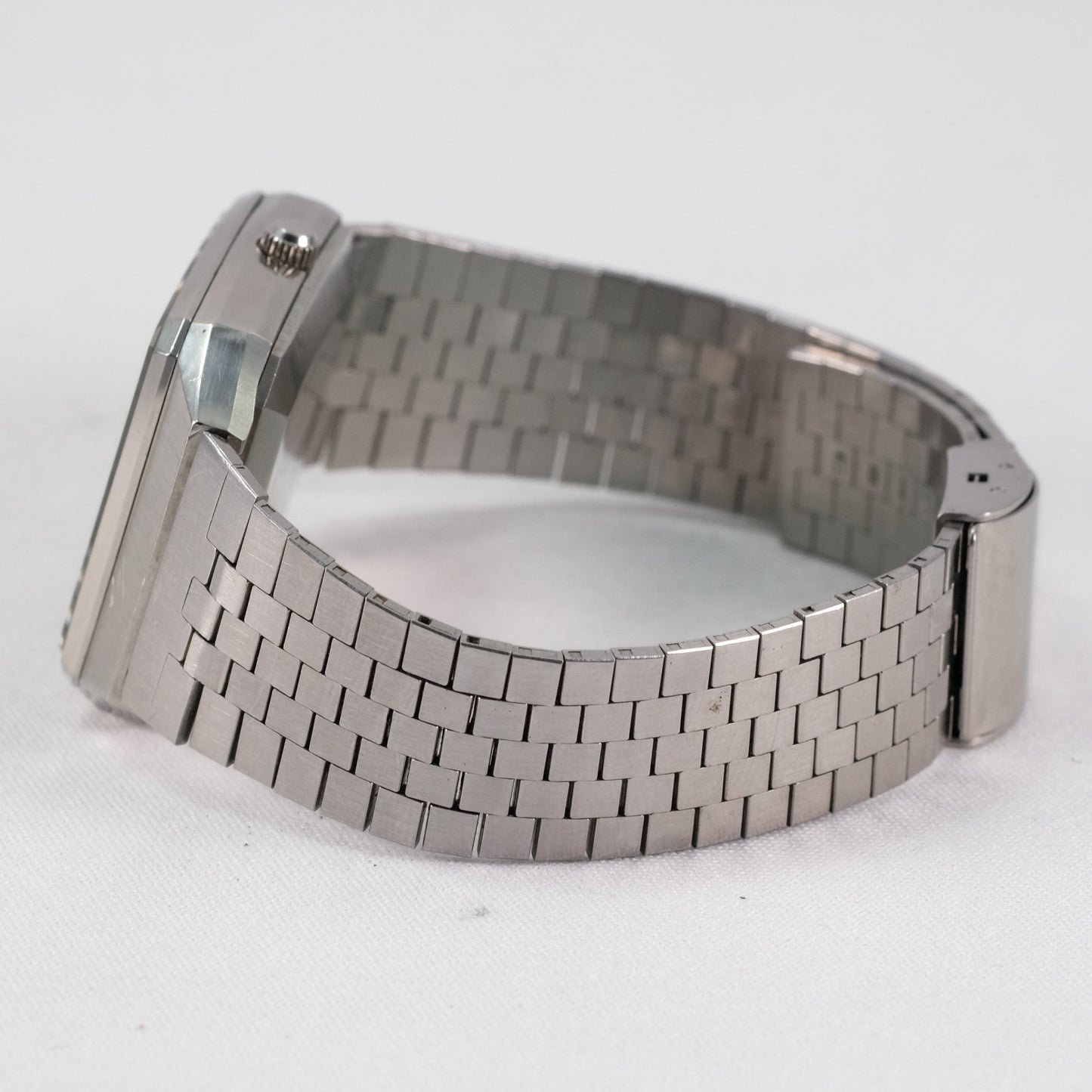 1975 Seiko Quartz 0843-5010