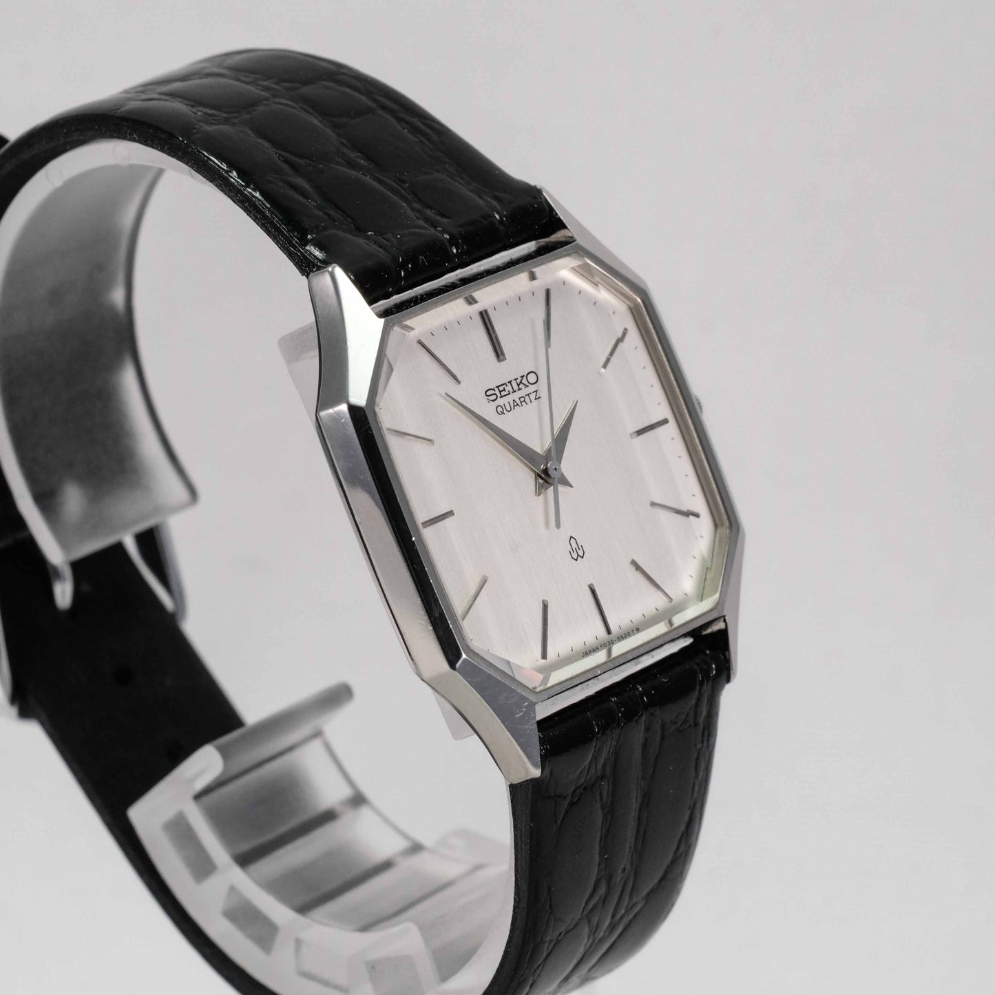 1982 Seiko Chariot Quartz 6030-5440