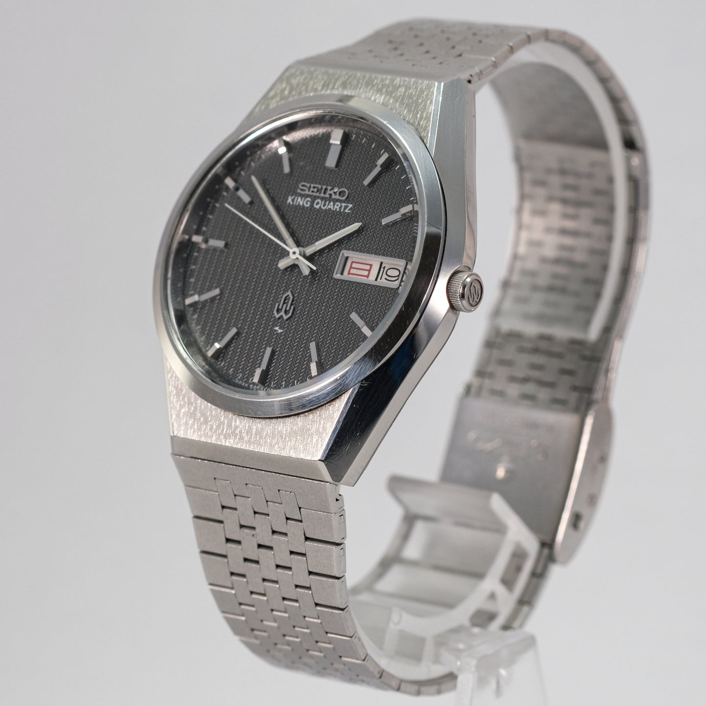 1977 Seiko King Quartz 5856-8020