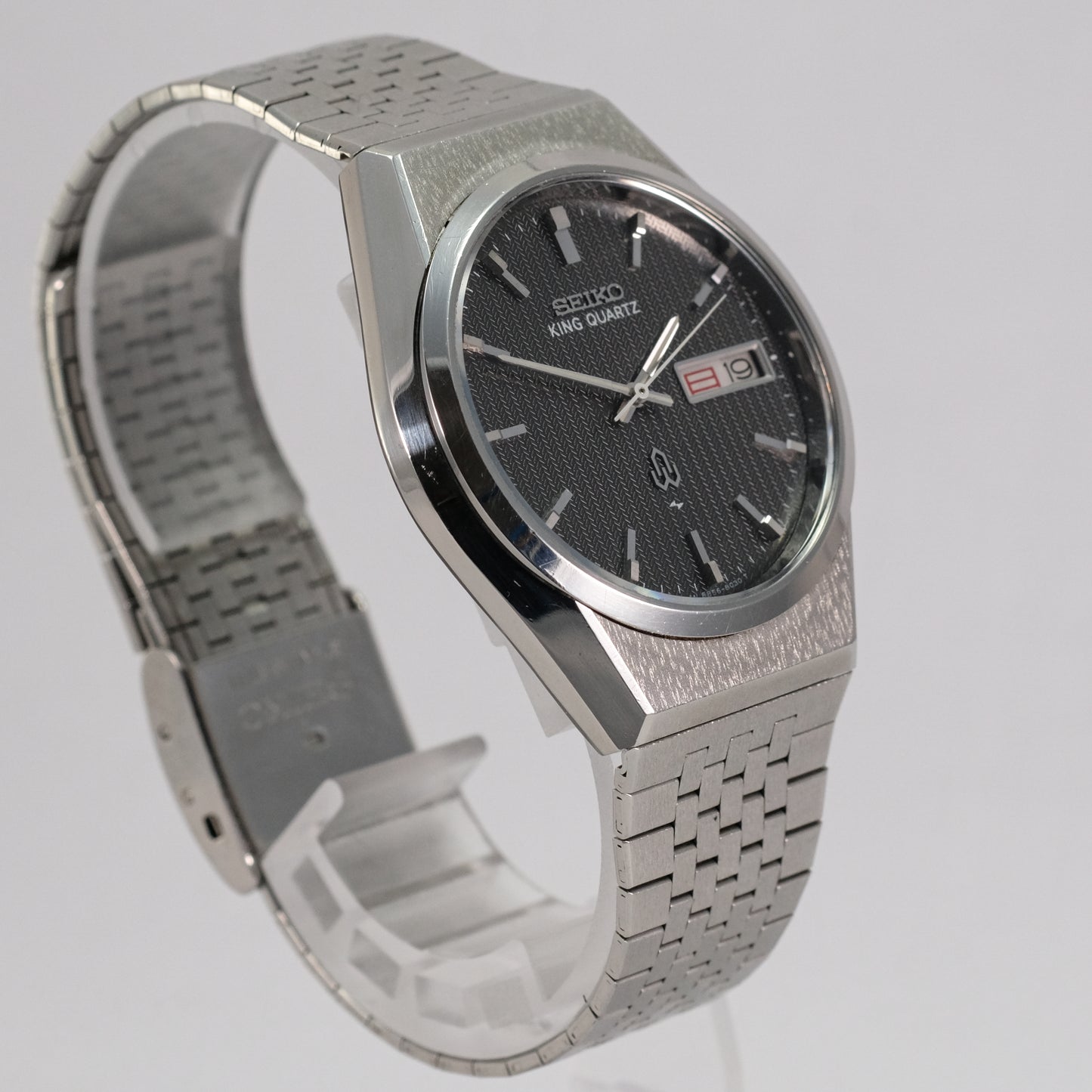 1977 Seiko King Quartz 5856-8020