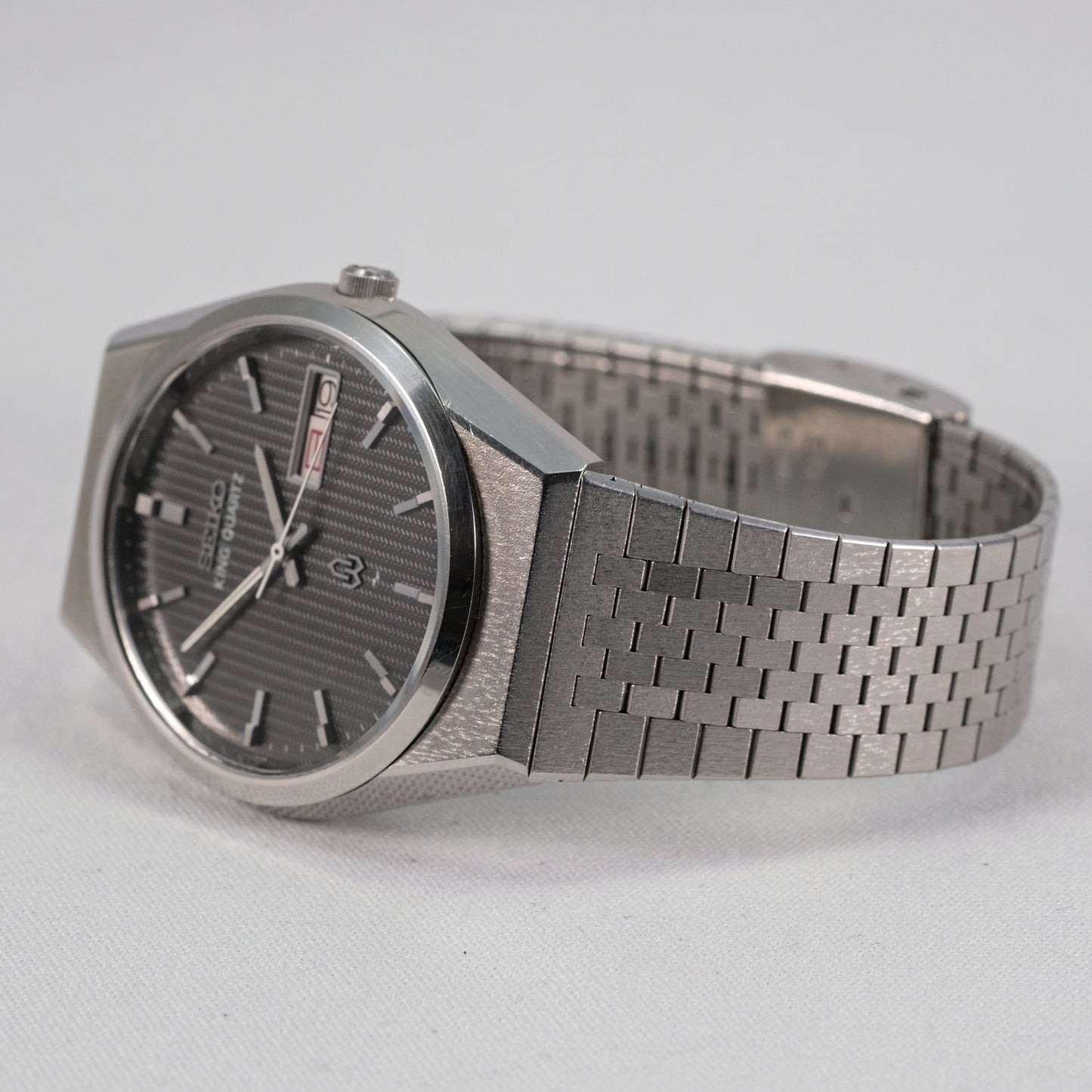 1977 Seiko King Quartz 5856-8020