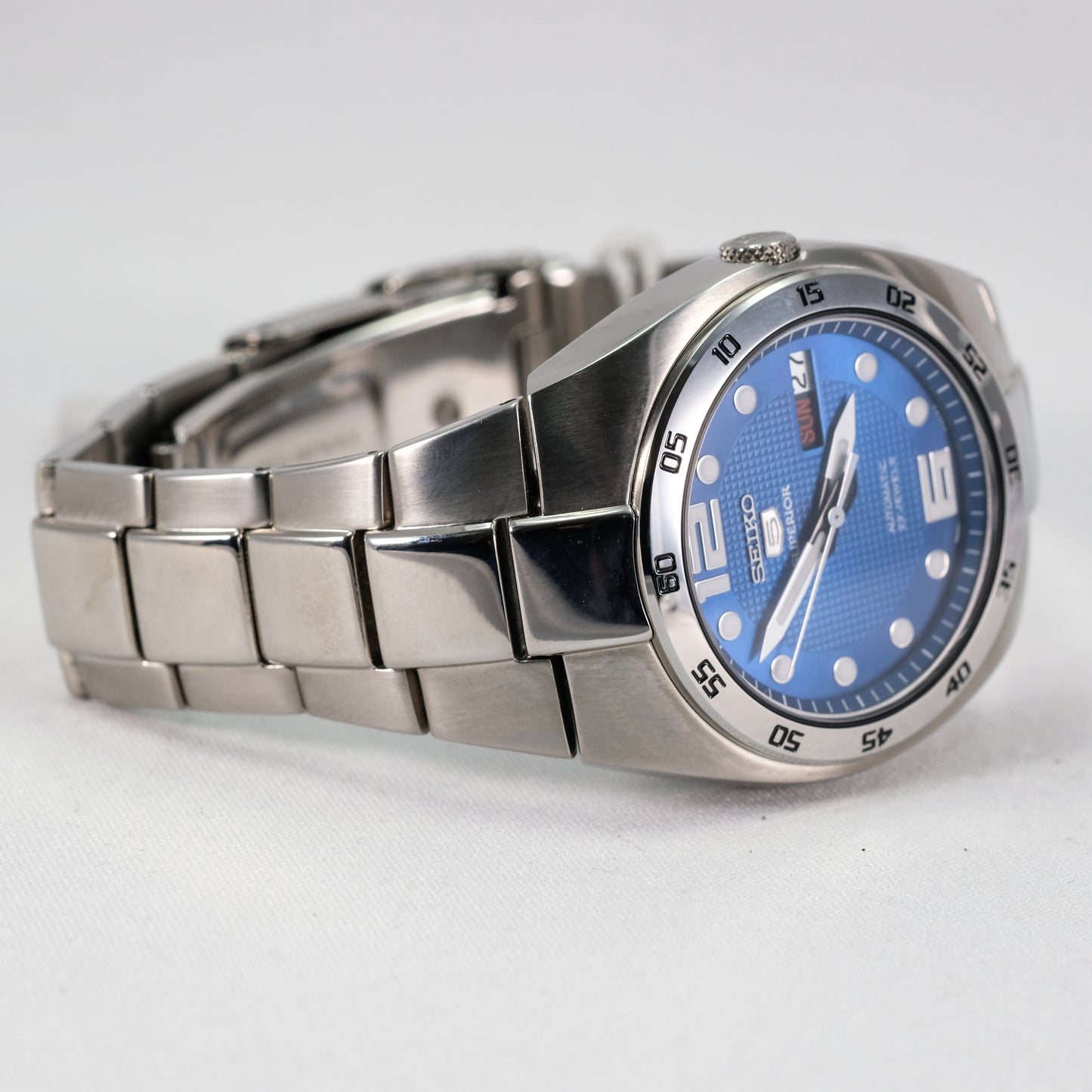 2004 Seiko 5 Superior SNZC33