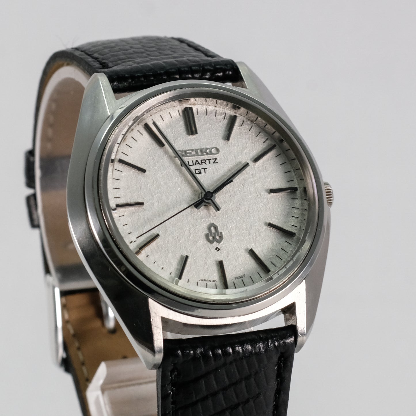 1974 Seiko Quartz QT 38-7030