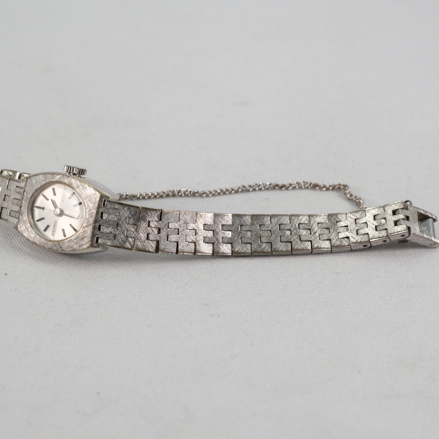 1969 Seiko 10-8360 manual winding ladies