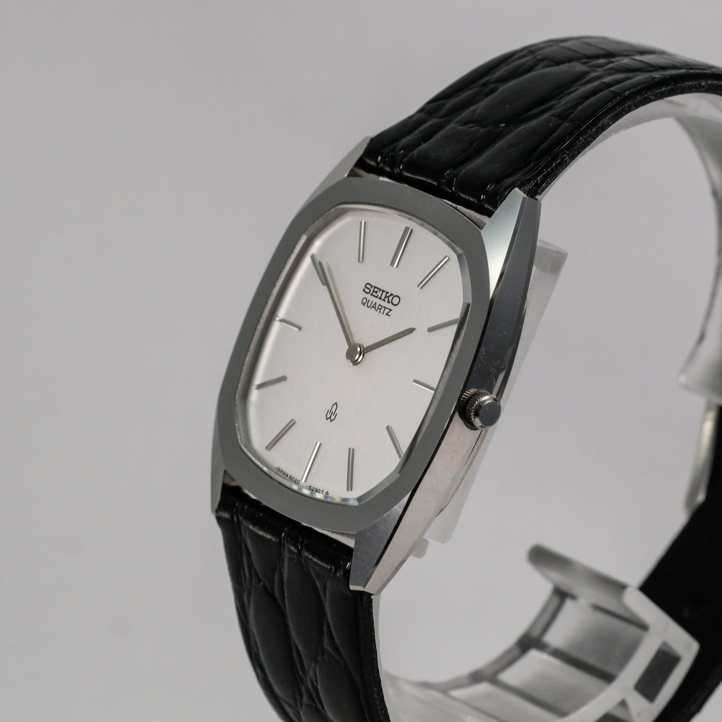 1980 Seiko Dolce 6020-5250