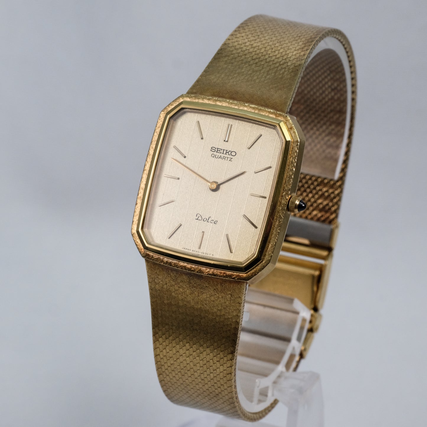 1981 Seiko Dolce 6020-4060
