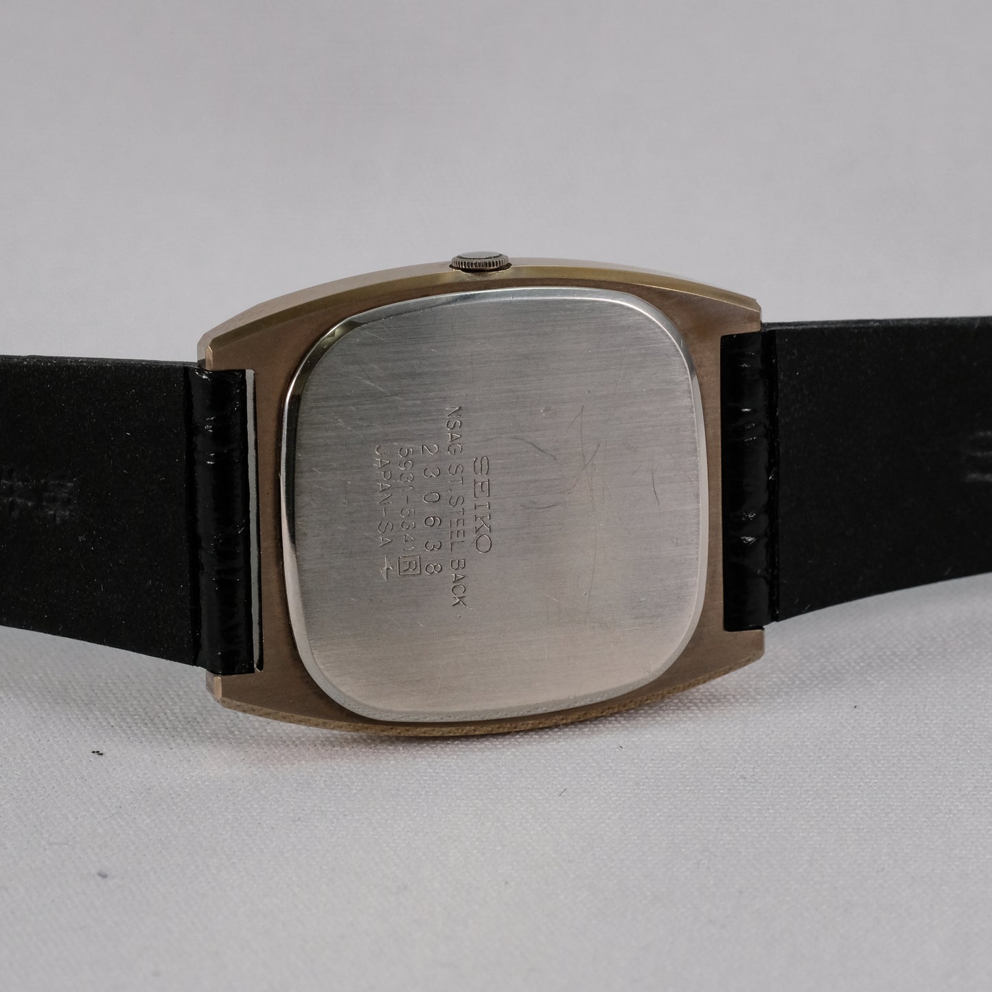Reserved! 1982 Seiko Dolce 6030-5390 and 5931-5341