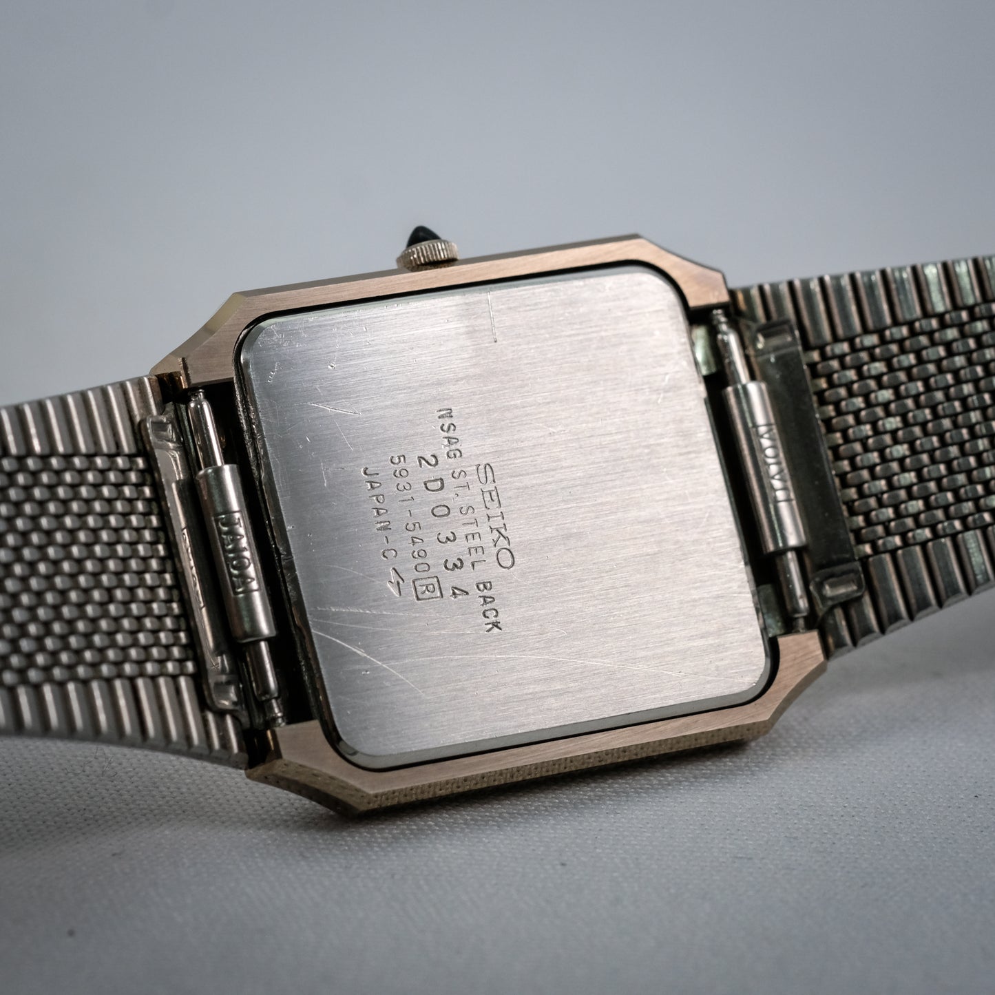 1982 Seiko Dolce 5931-5490