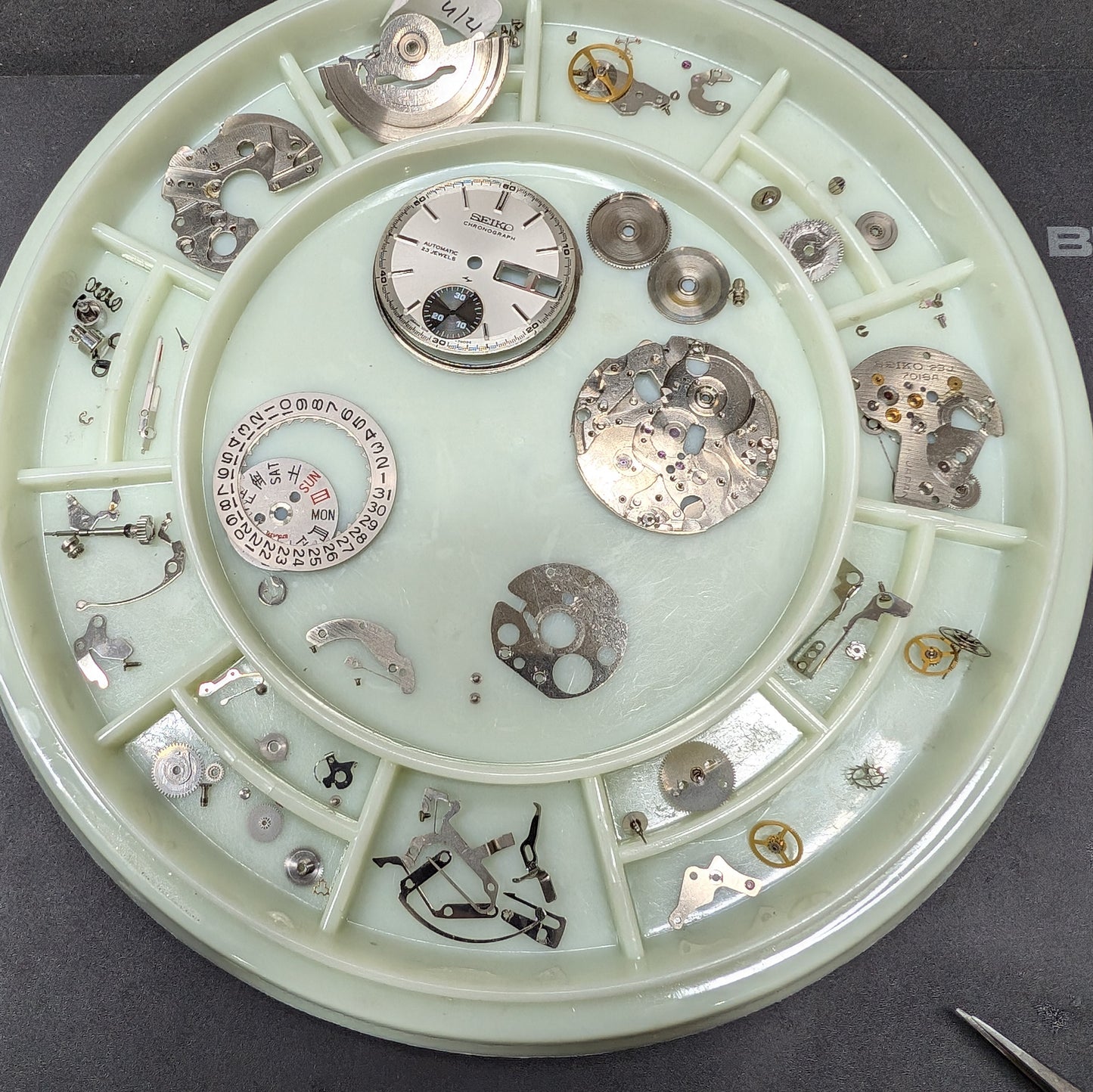 Reserved! 1971 Seiko Flyback Chronograph "Baby Panda" 7018-7000