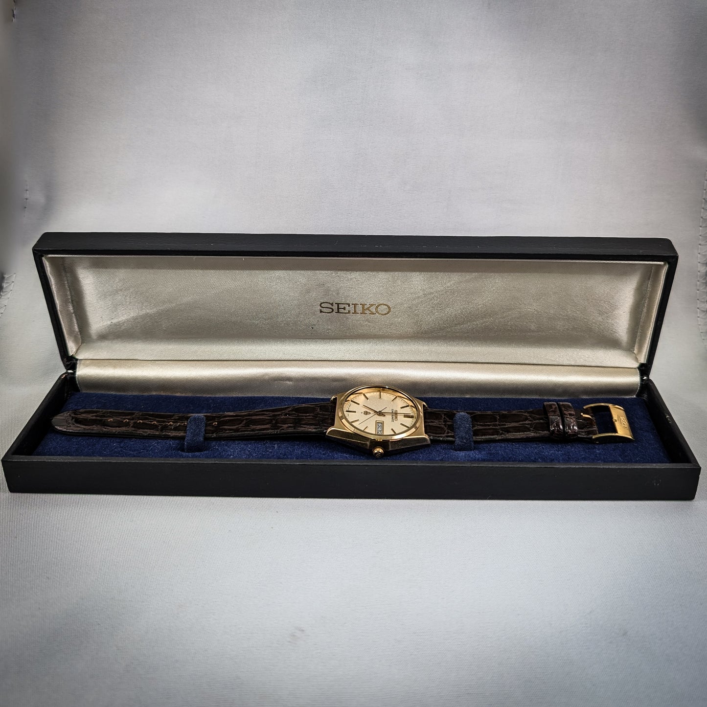 NOS 1977 Seiko King Quartz HGP 4823-8120
