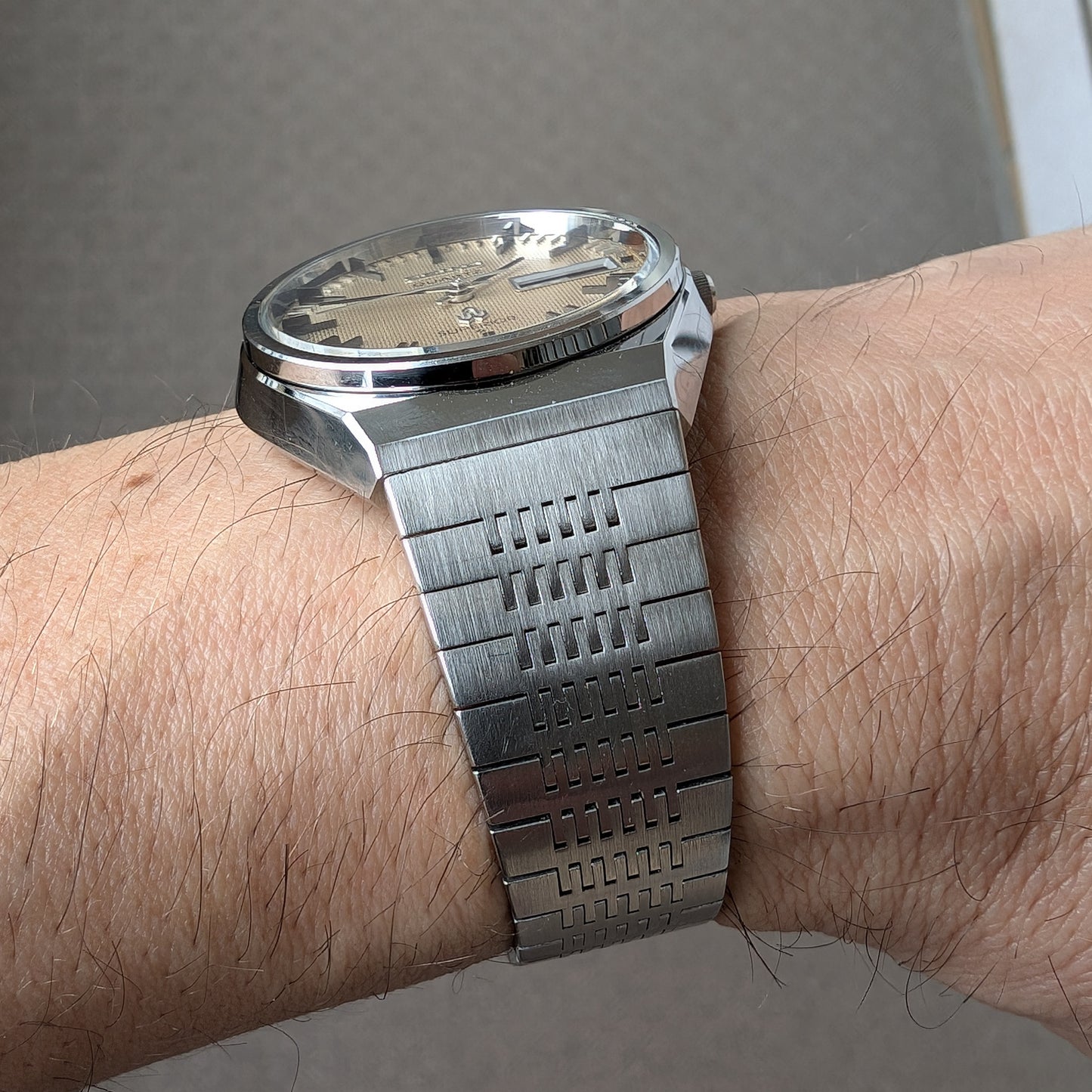 1977 Seiko Superior 4883-8100