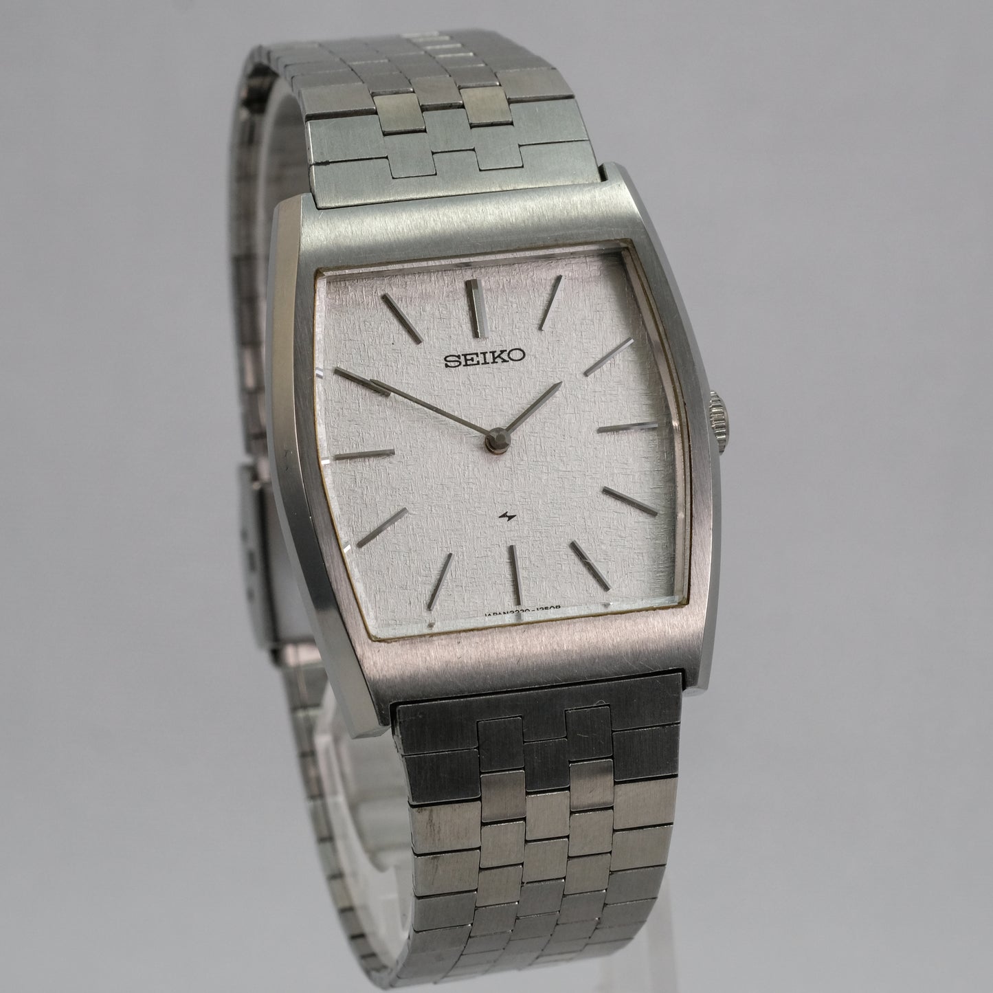 1975 Seiko Chariot 2220-3420