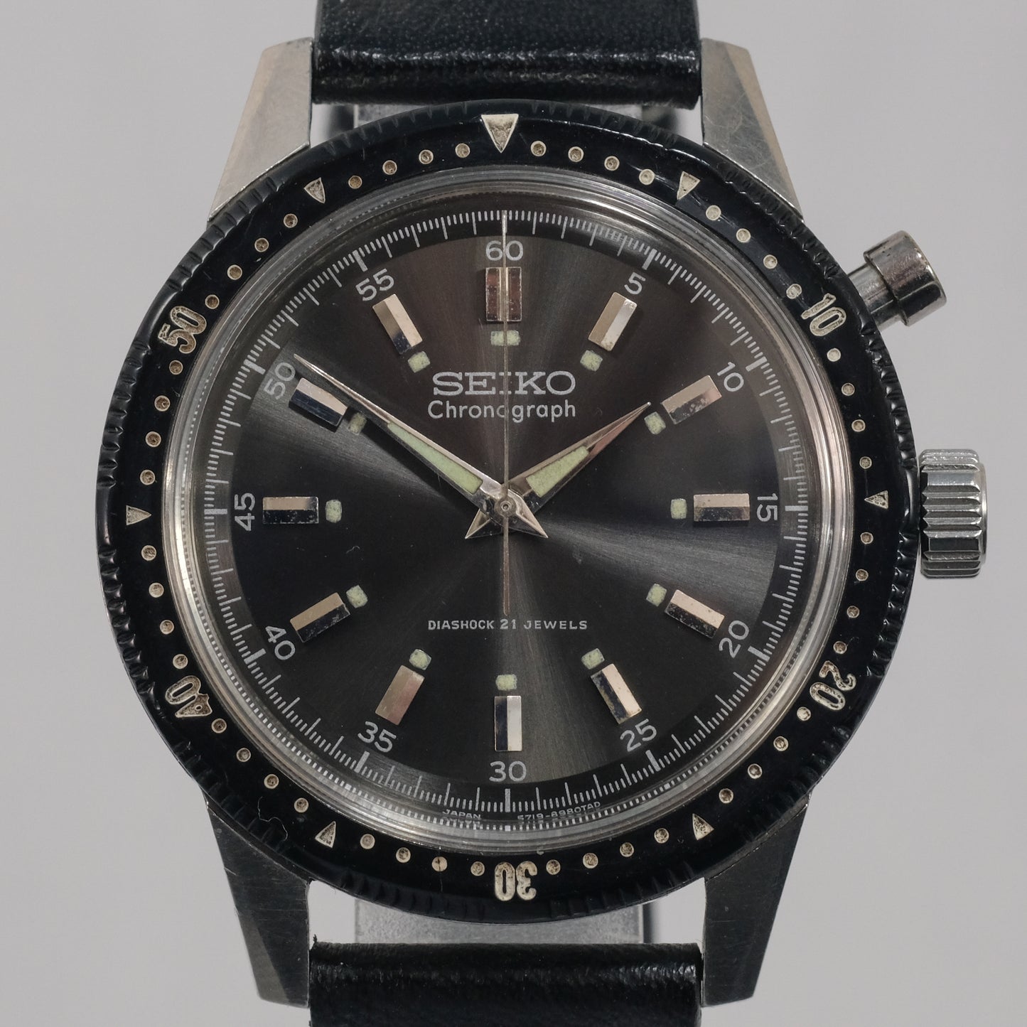 1964 Seiko Crown One-Push Chronograph 45899