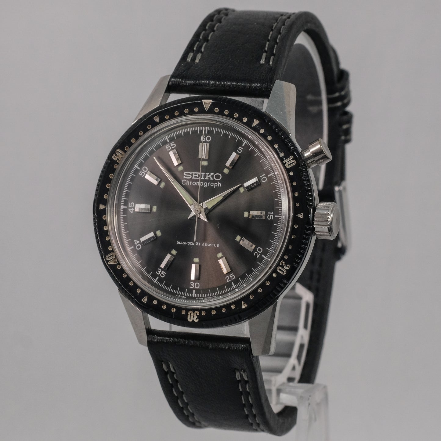 1964 Seiko Crown One-Push Chronograph 45899