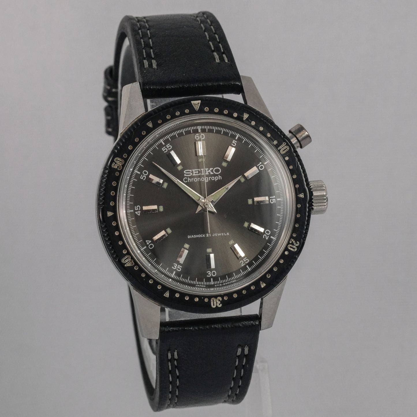 1964 Seiko Crown One-Push Chronograph 45899