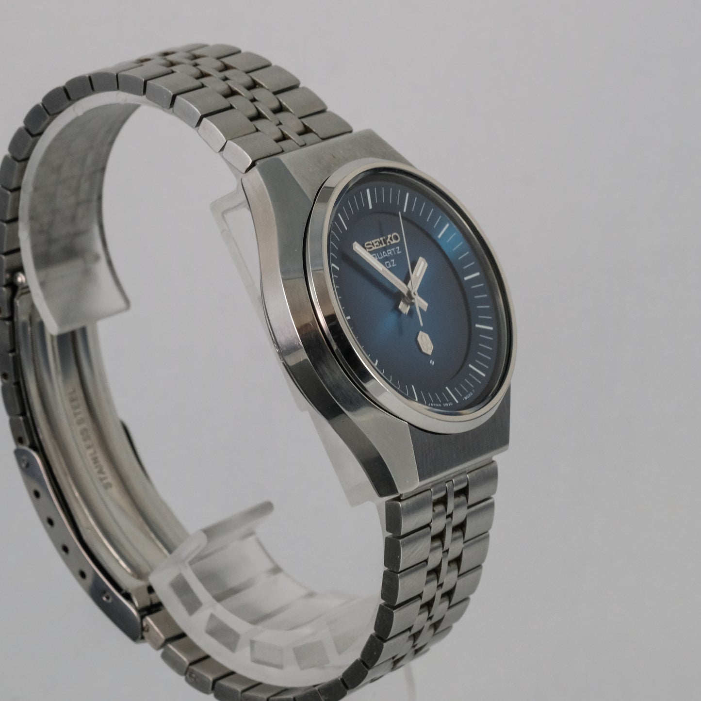 1975 Seiko Quartz QZ 0920-8010
