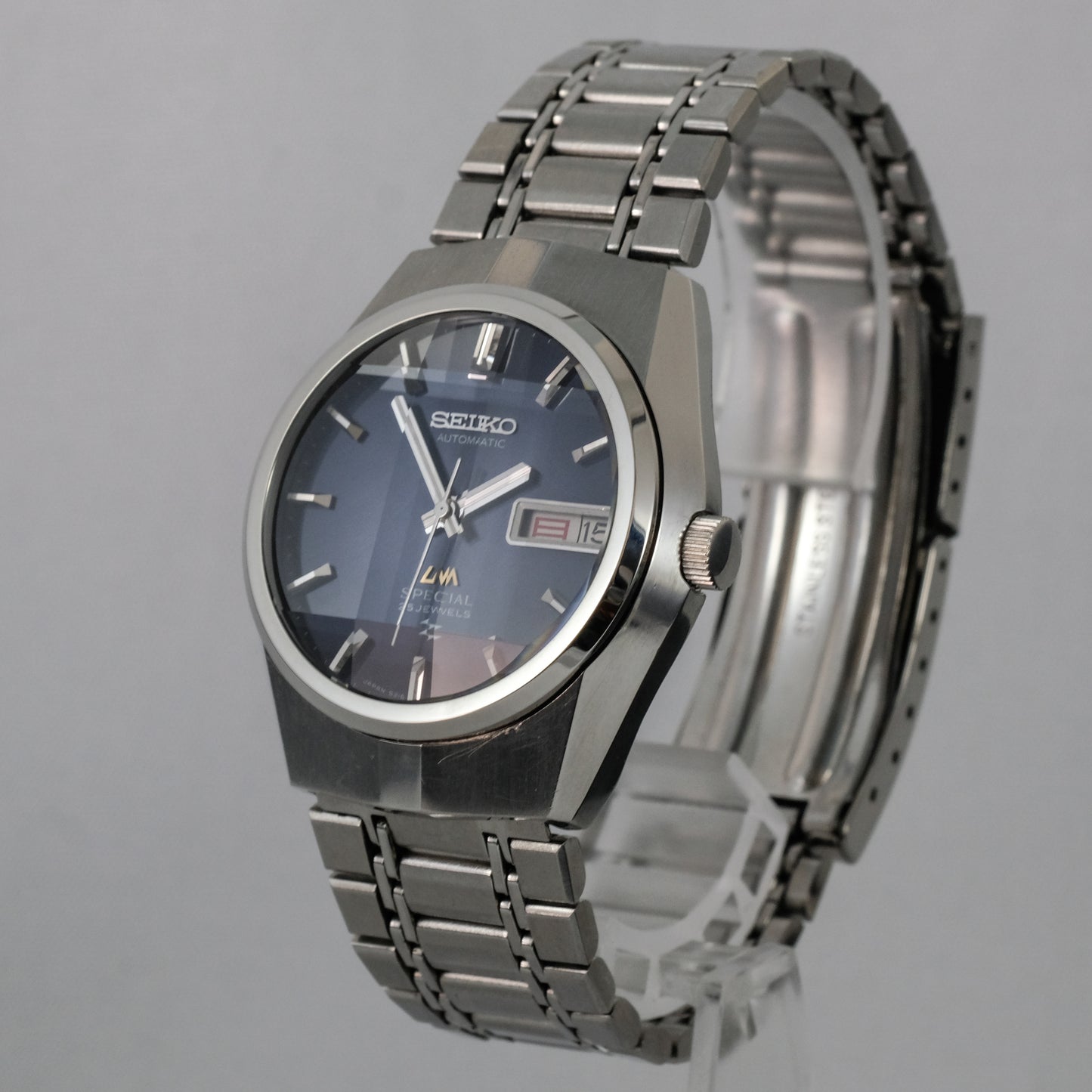 1975 Seiko LM Special 5216-7090