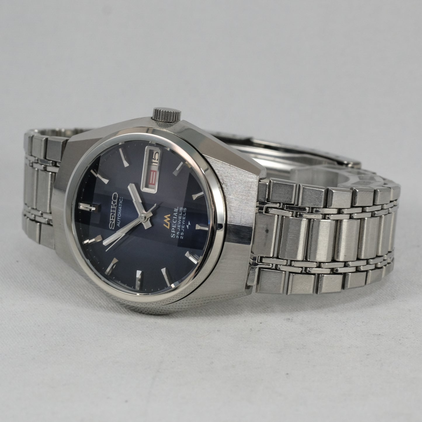 1975 Seiko LM Special 5216-7090