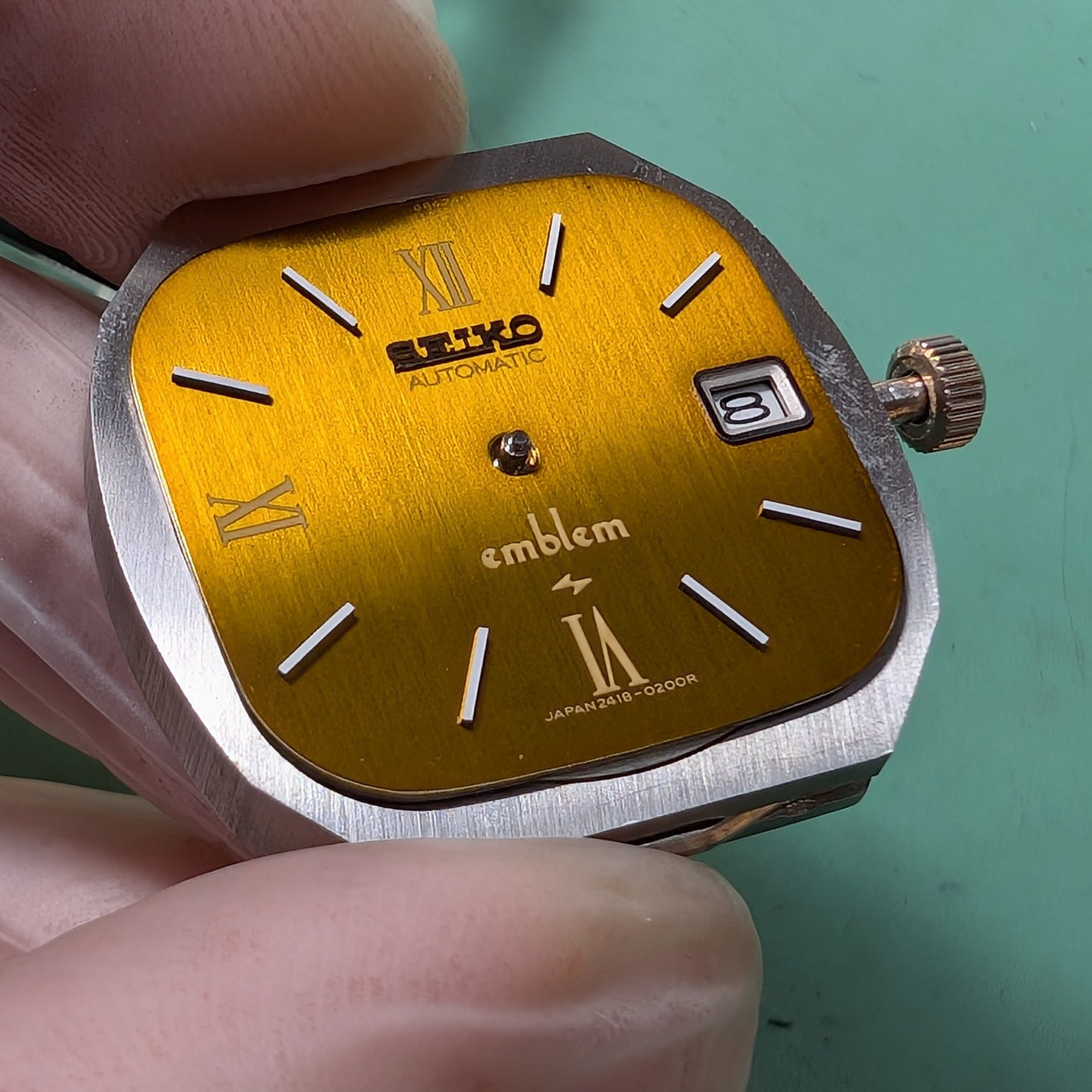 Reserved! 1976 Seiko Emblem 2418-3020