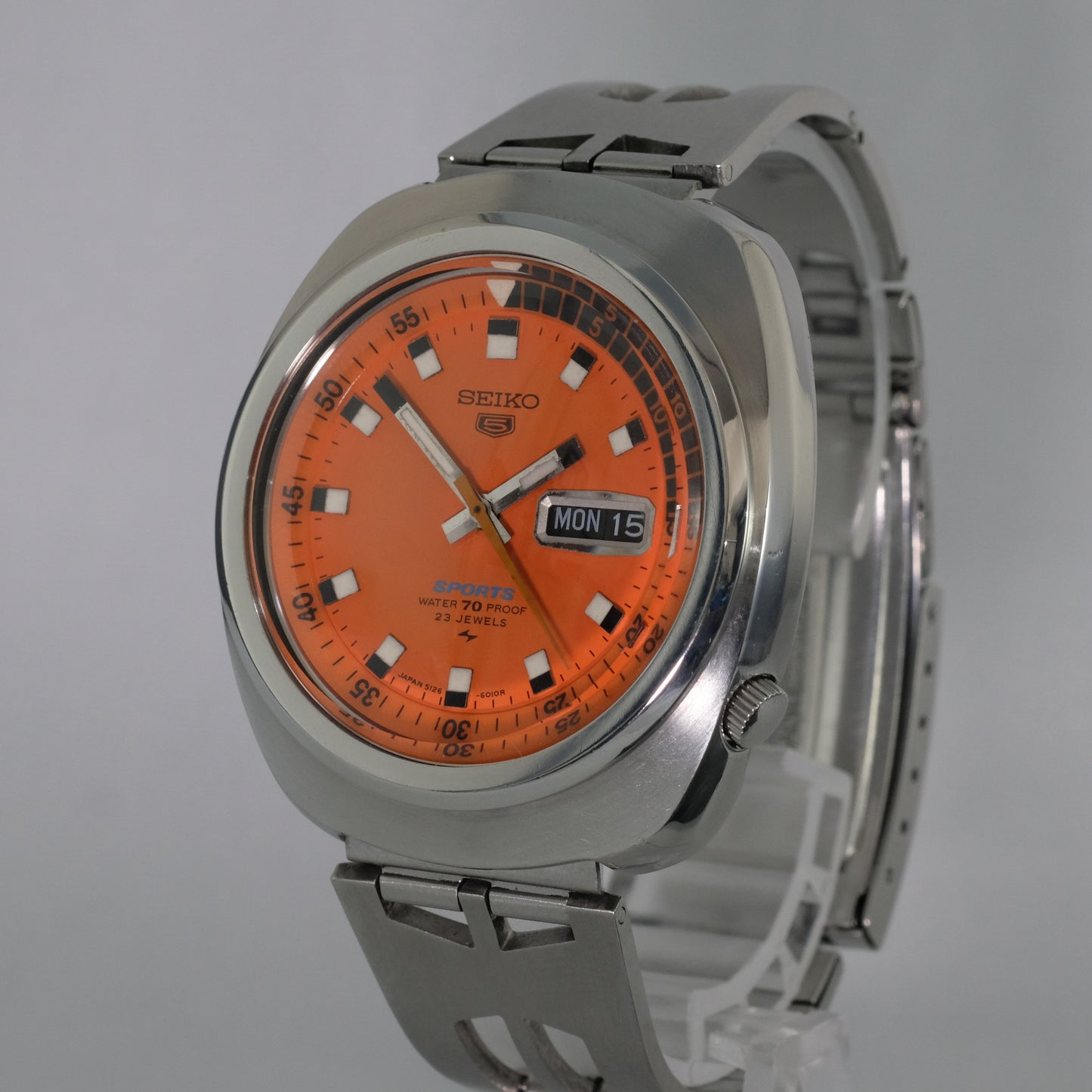 1969 Seiko 5 Sports 5126-6010