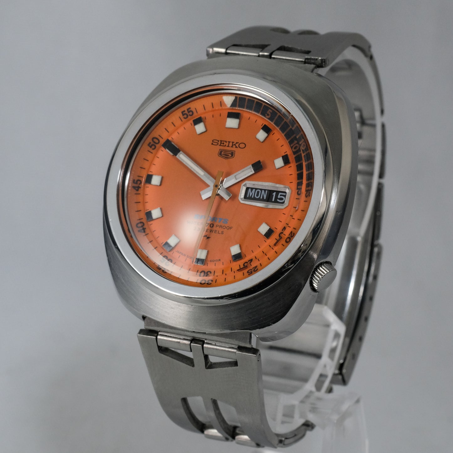 1969 Seiko 5 Sports 5126-6010