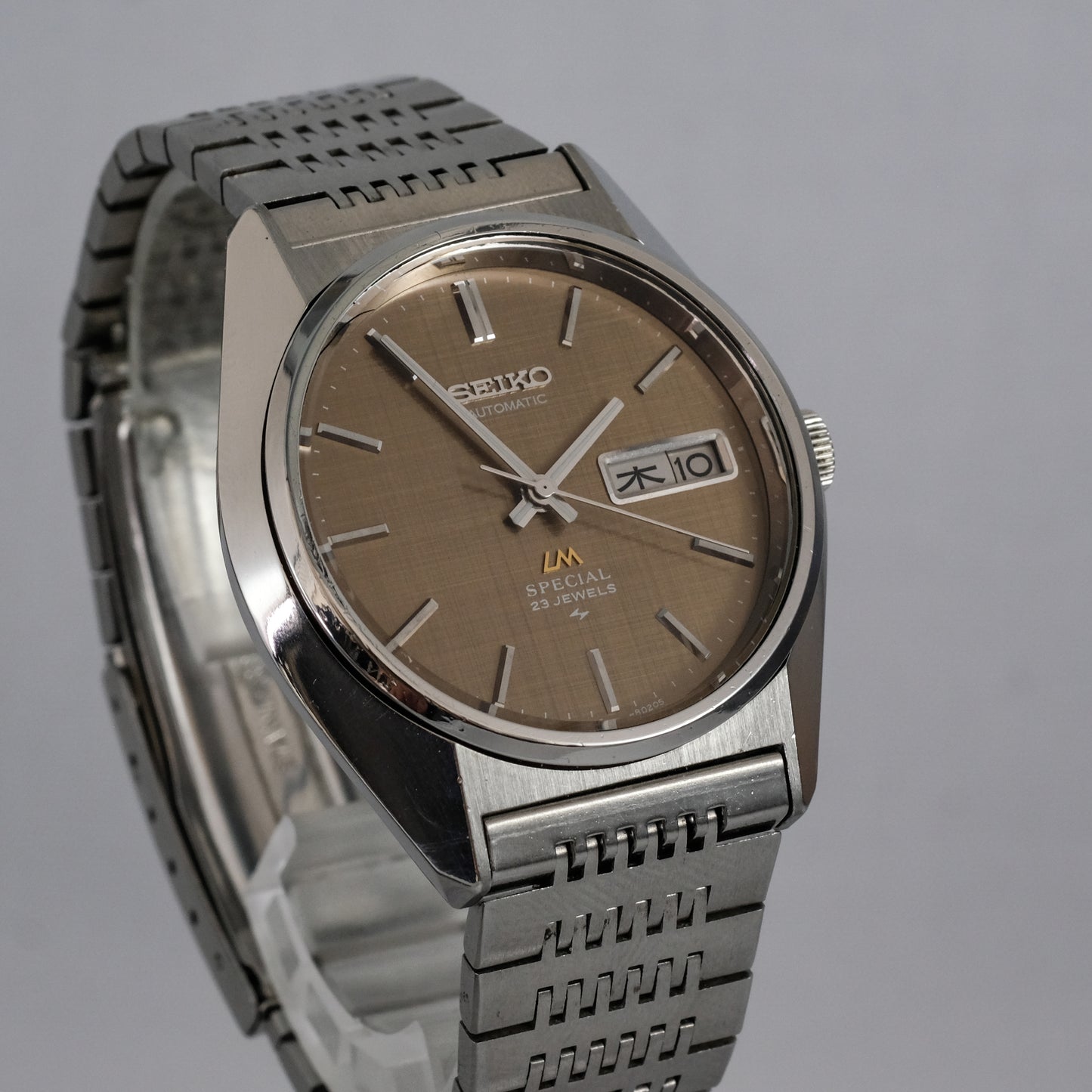 1975 Seiko LM Special 5216-8020