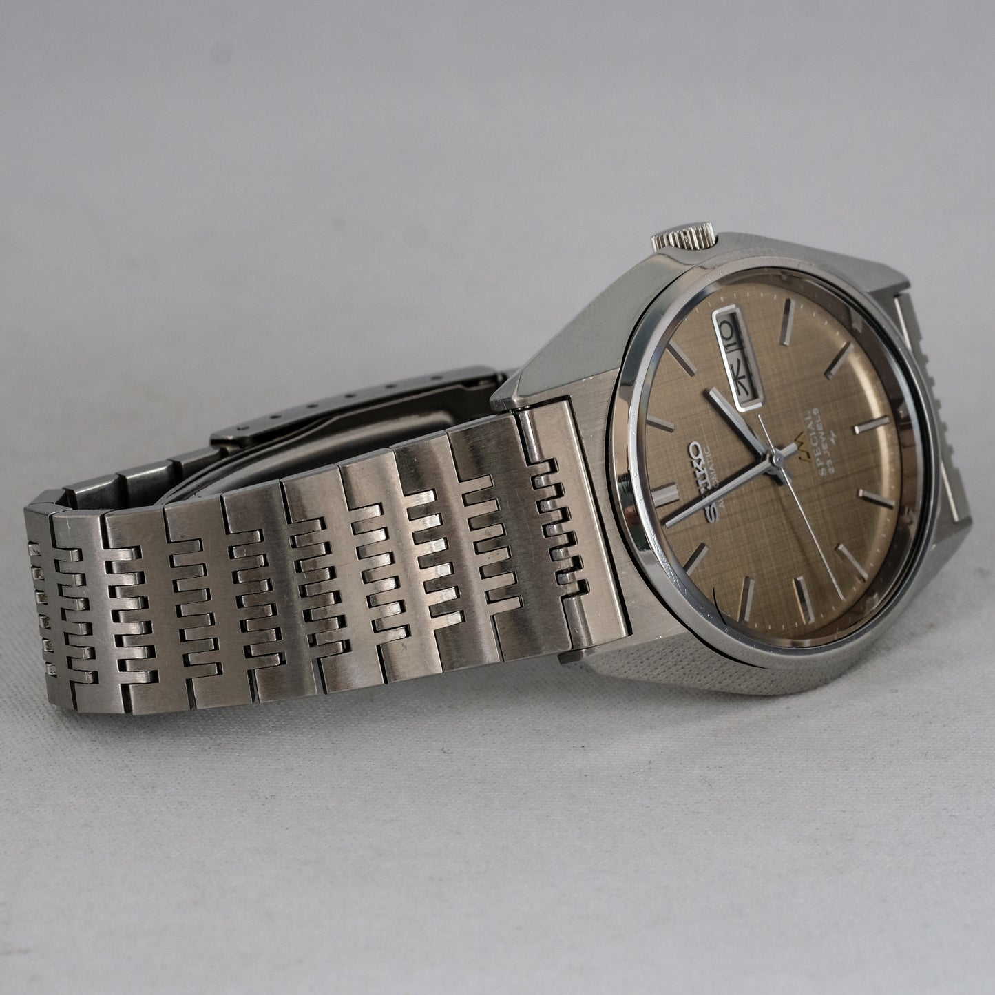 1975 Seiko LM Special 5216-8020