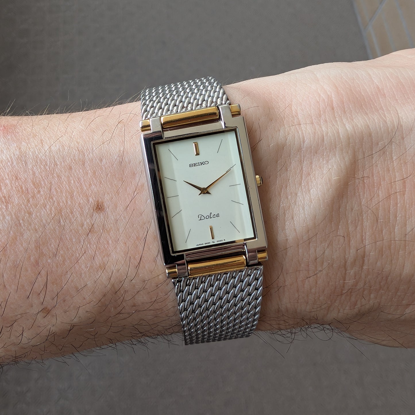 1987 Seiko Dolce 2N20-5010