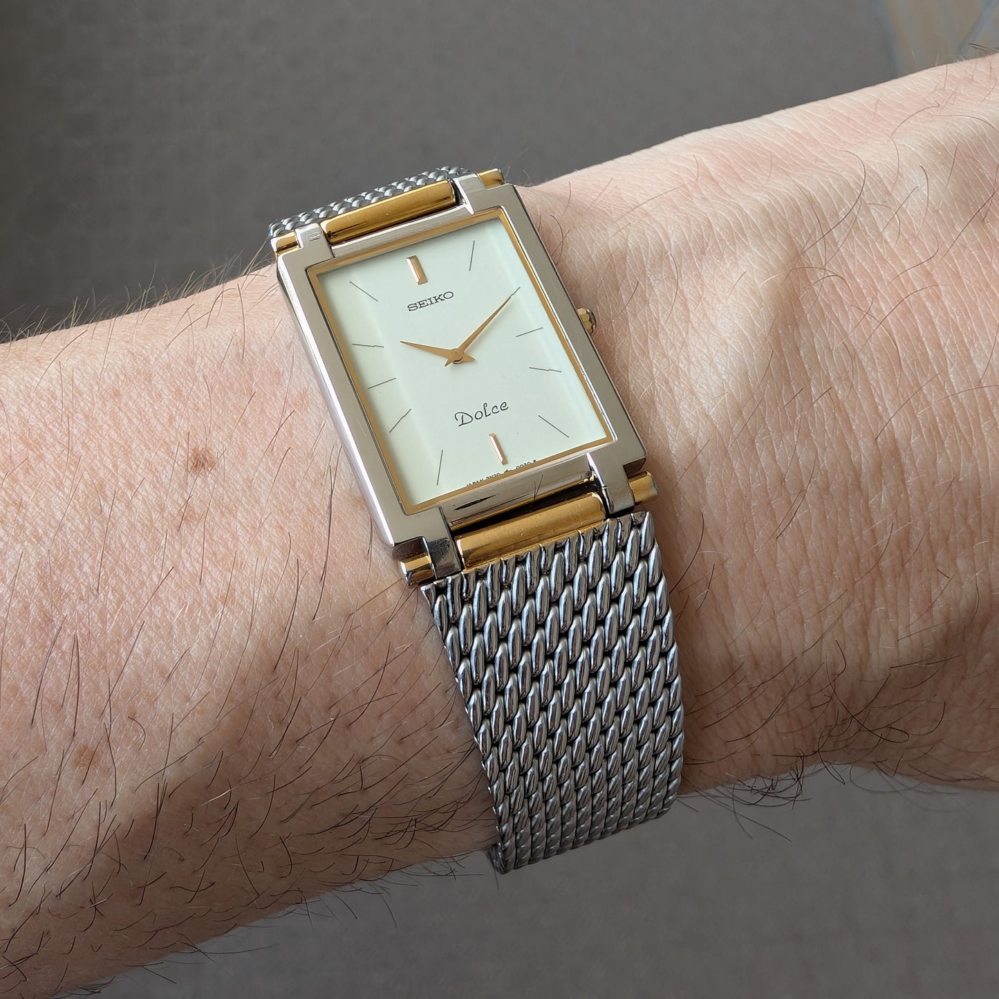 1987 Seiko Dolce 2N20-5010
