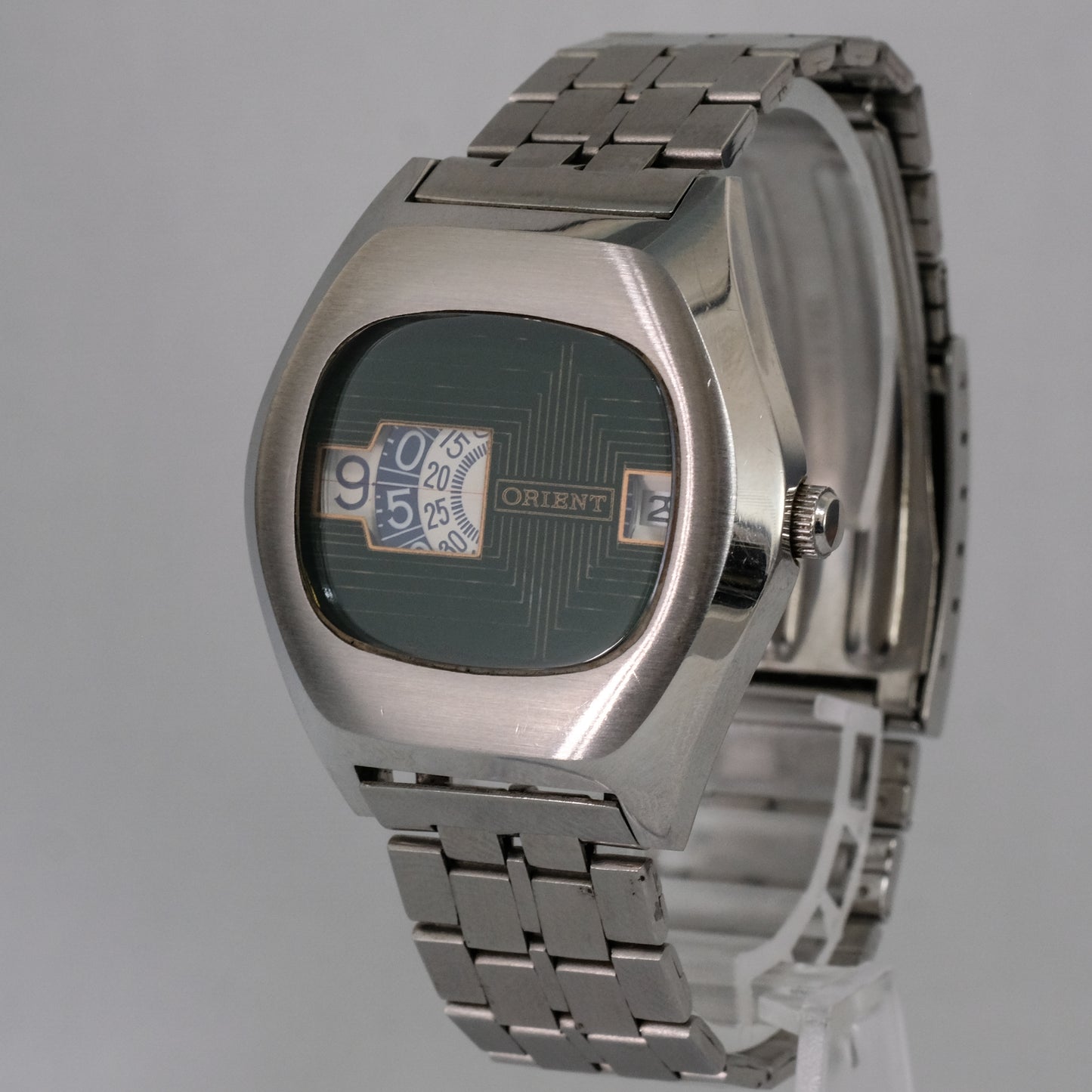 70's Orient "Jump Hour" Mechanical Digital G207101-40