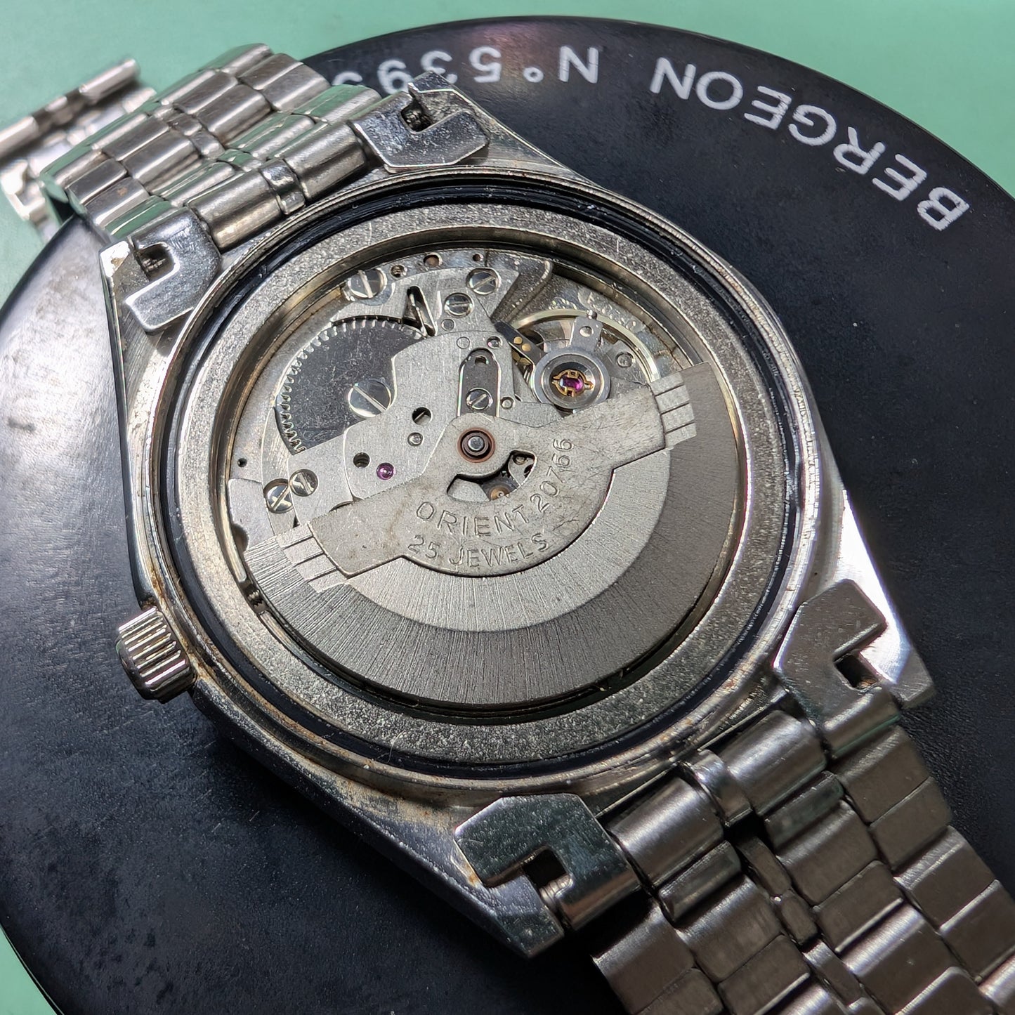 70's Orient "Jump Hour" Mechanical Digital G207101-40