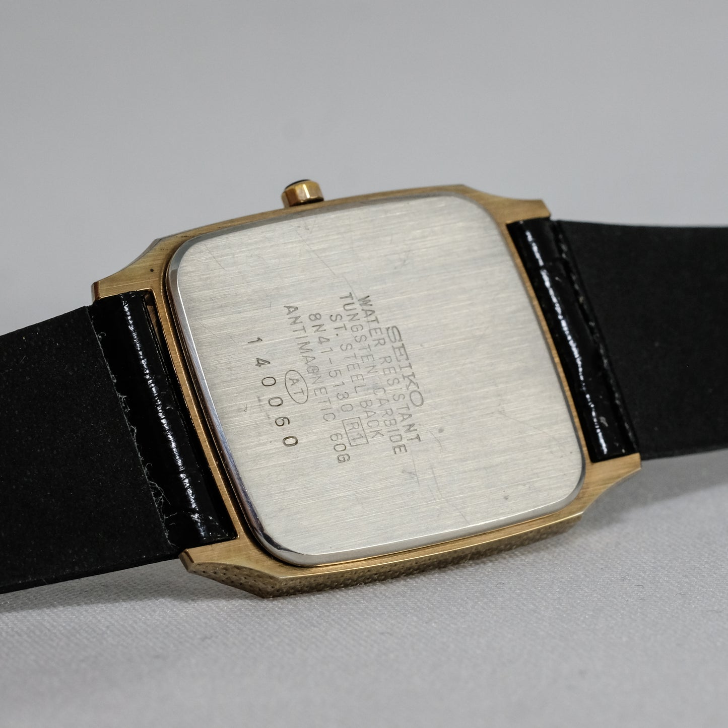 1991 Seiko Dolce 8N41-5130