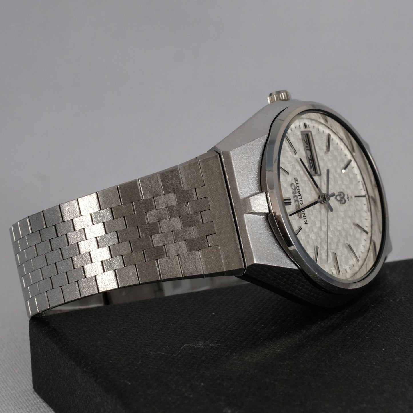 1976 Seiko King Quartz 0853-8035