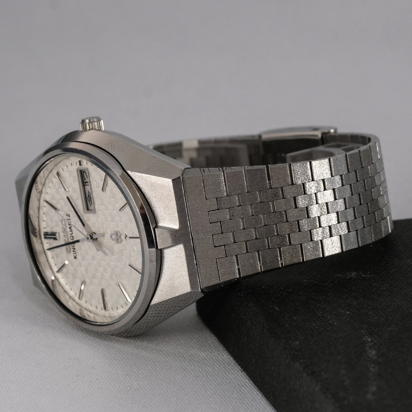 1976 Seiko King Quartz 0853-8035