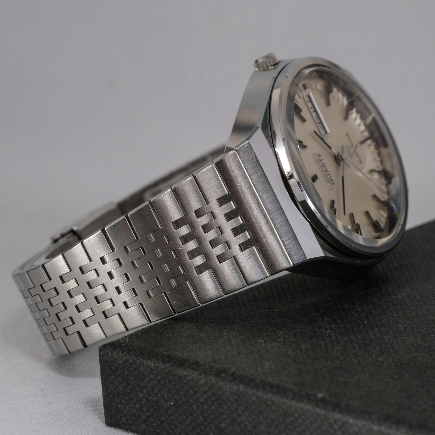 1976 Seiko Superior 4883-8001