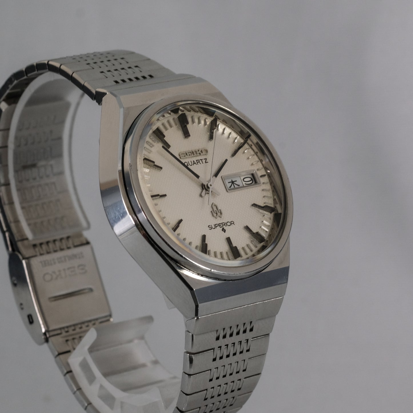 1976 Seiko Superior 4883-8001