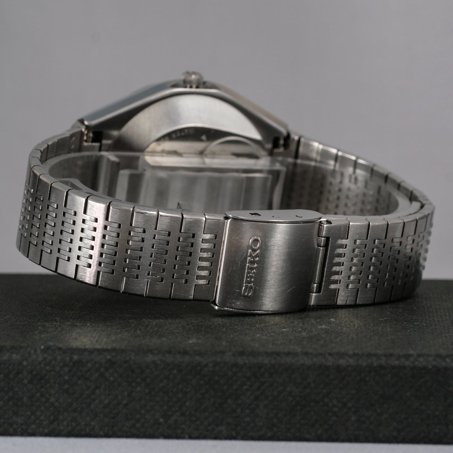 1976 Seiko Superior 4883-8001