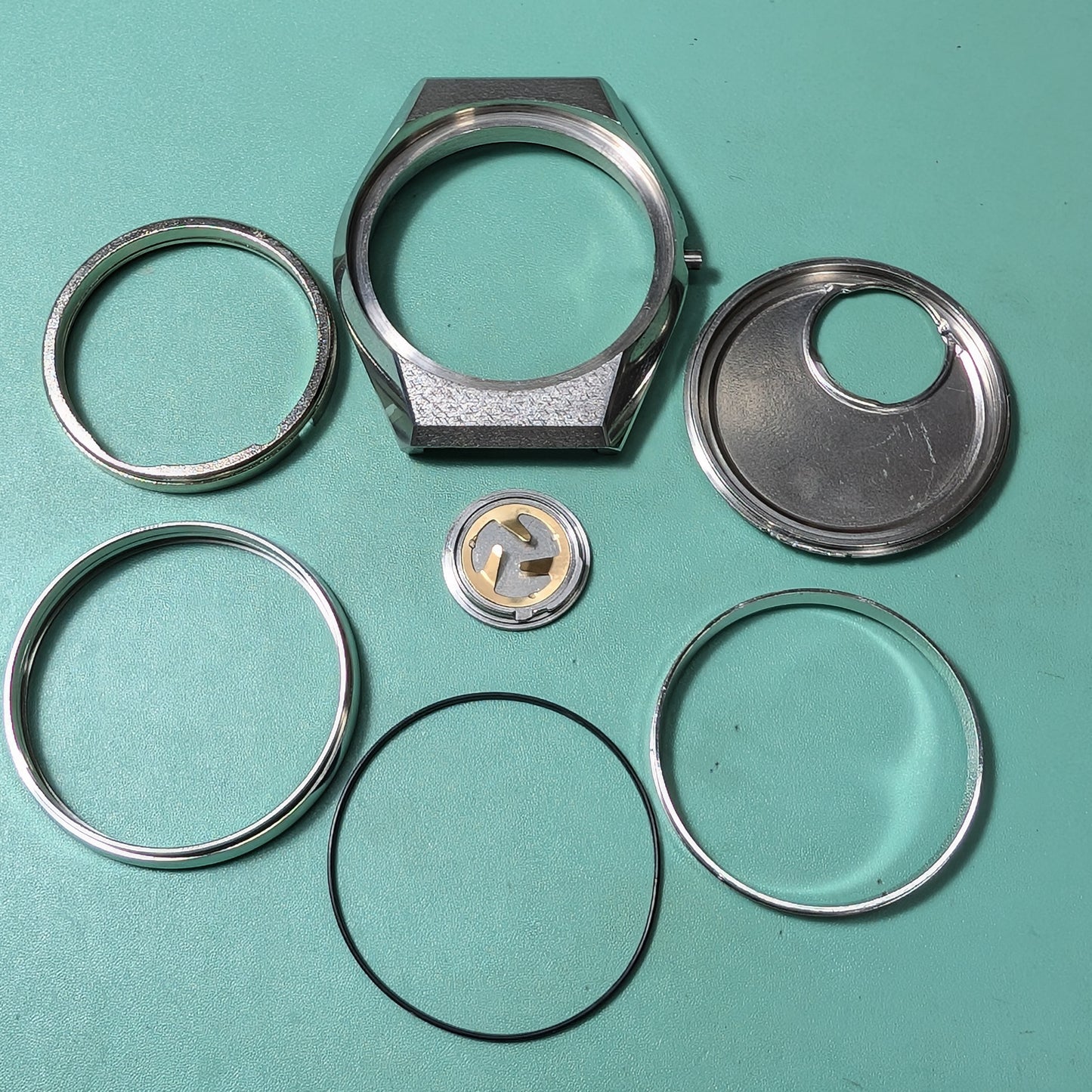 1981 Seiko King Quartz 9223-8000