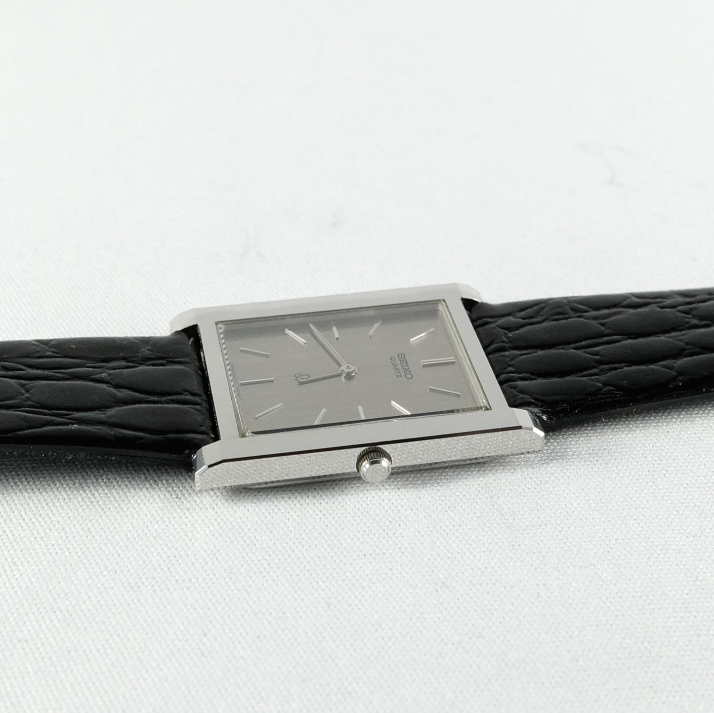 1979 Seiko High-End Quartz 6020-5200