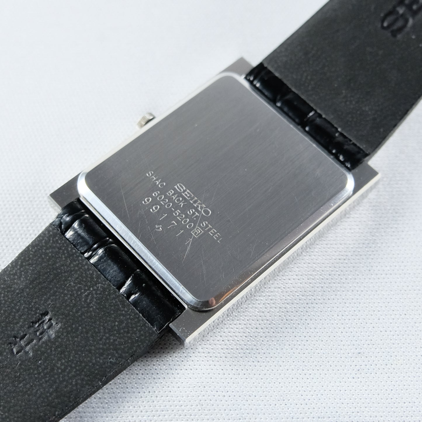 1979 Seiko High-End Quartz 6020-5200