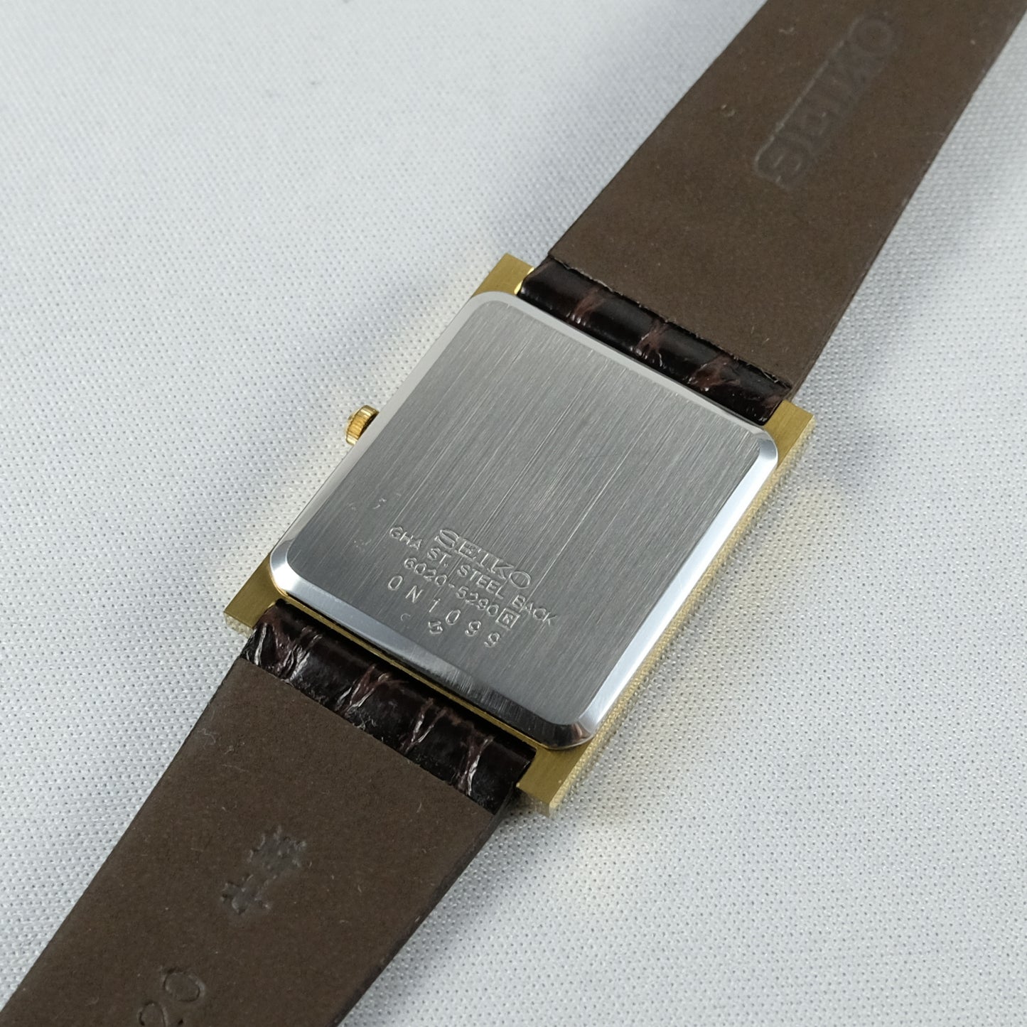 1980 Seiko High-End Quartz 6020-5290