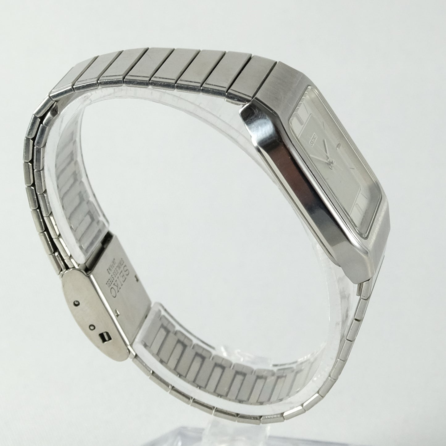 1996 Seiko Quartz 5P31-5010