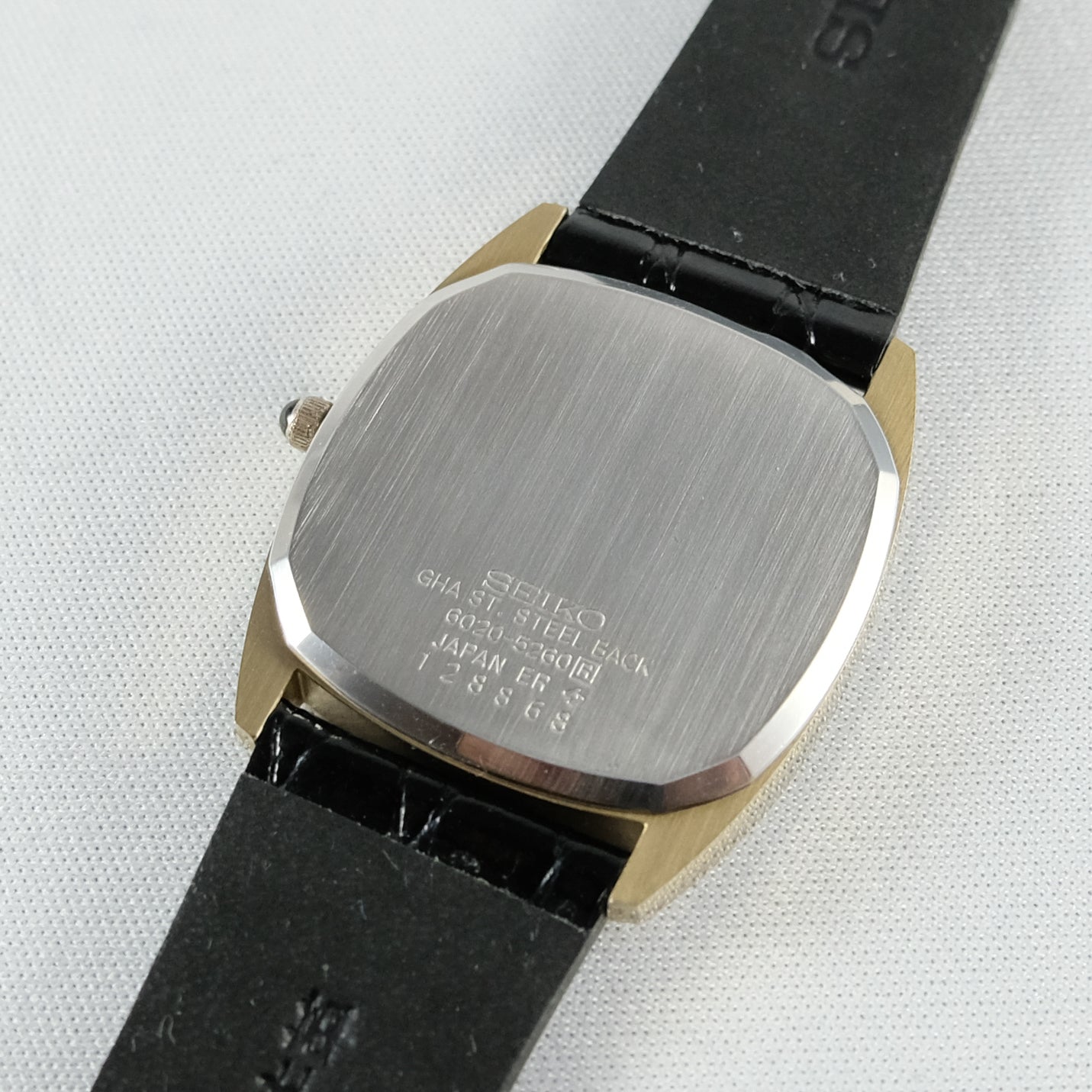 1981 Seiko Dolce 6020-5260